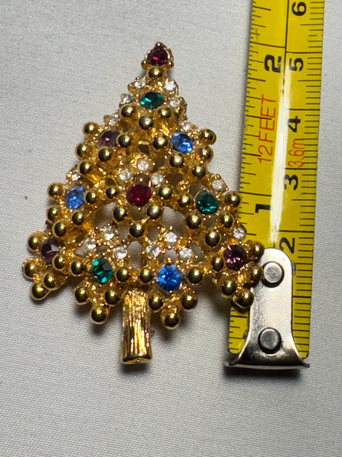 Vintage Gold-Tone Christmas Tree Brooch with Gemstone Accents