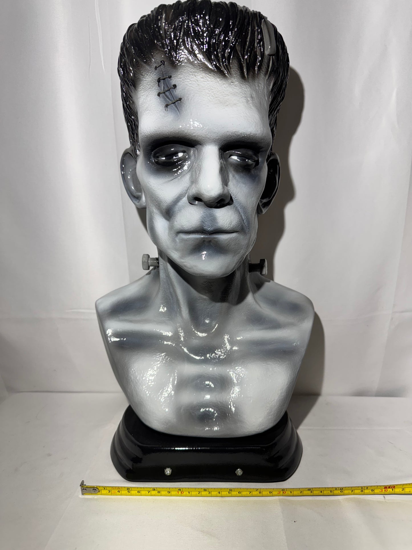 Vintage Frankenstein Bust – 18” Tall – Plastic Resin – Gray & Black – Classic Horror Decor