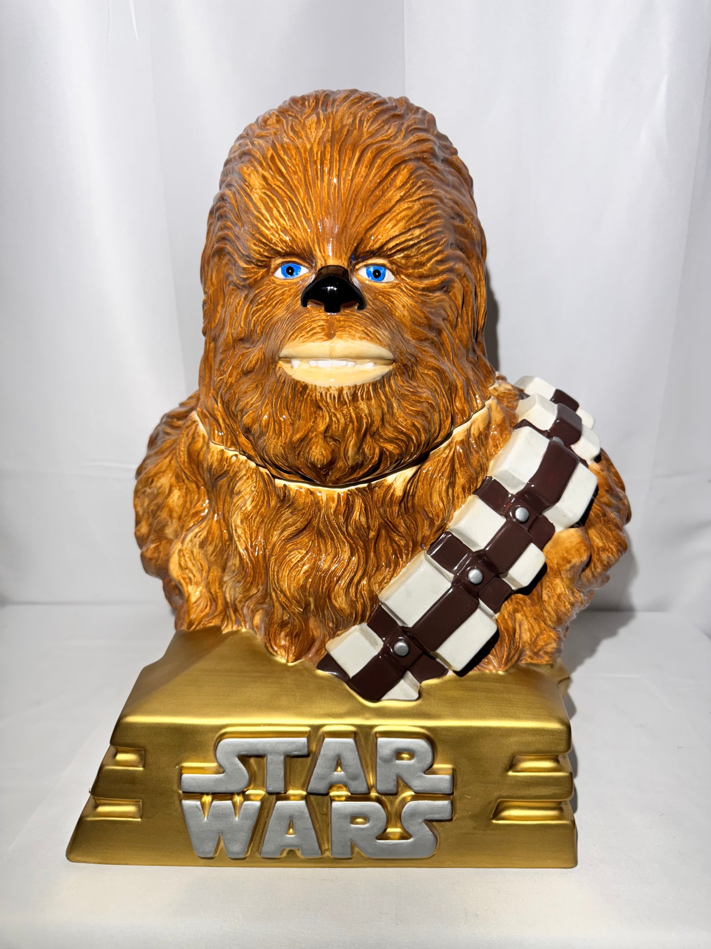 Star Wars Chewbacca Cookie Jar – Star Treasure Craft – Limited Edition