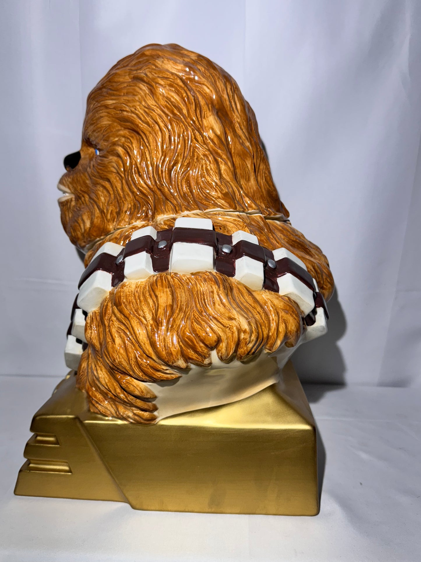 Star Wars Chewbacca Cookie Jar – Star Treasure Craft – Limited Edition