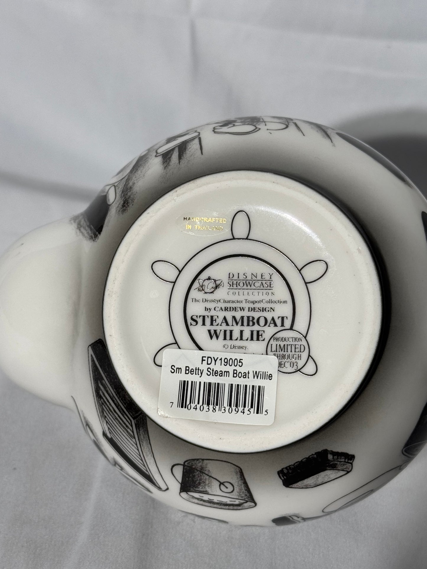 Mickey Mouse- Teapot- Steam Boat Willie- Cardew Design - Disney Showcase Collection- Black and white-