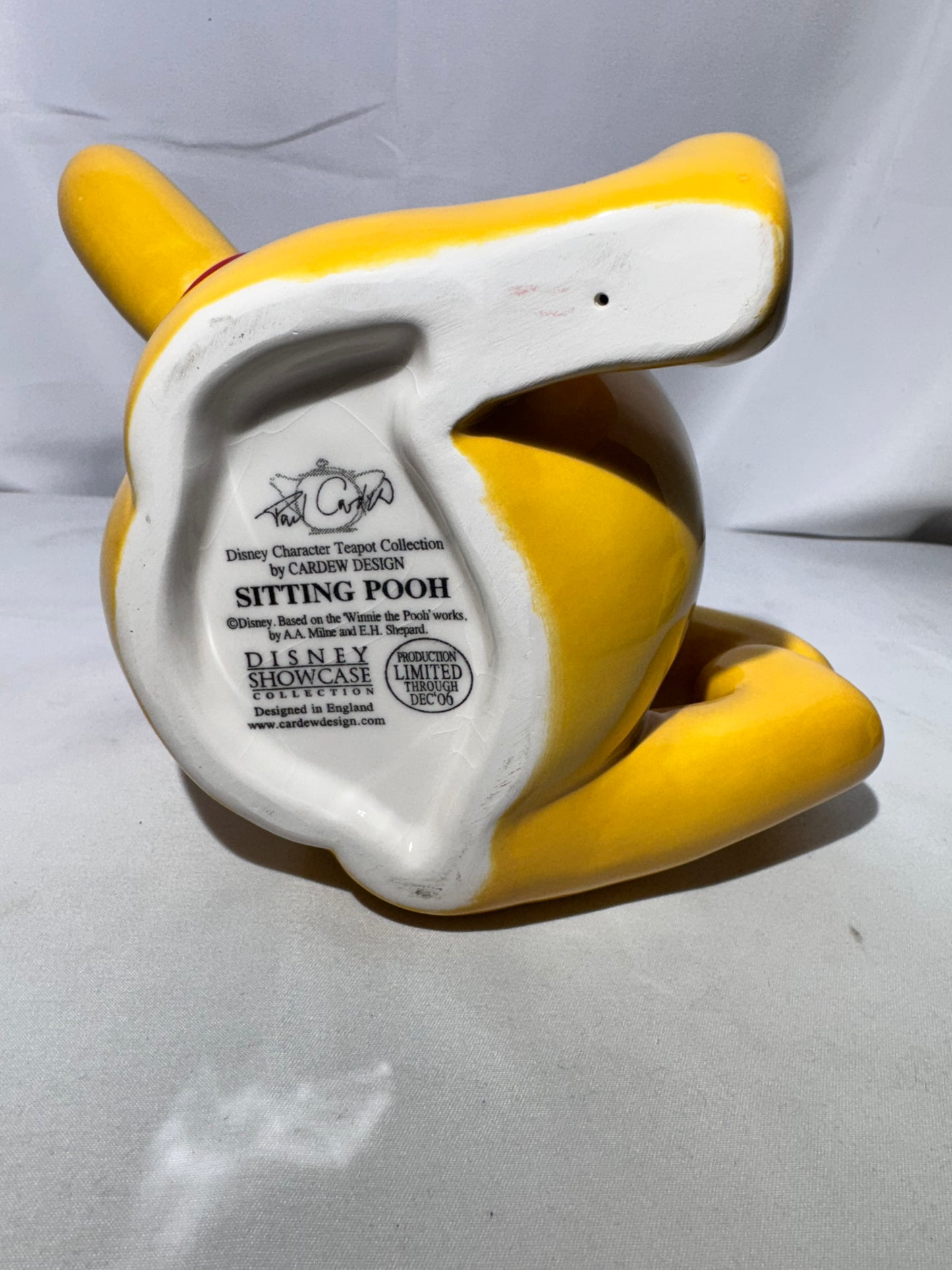 Winnie the Pooh - Teapot - Paul Cardew -Disney- “Sitting Pooh”