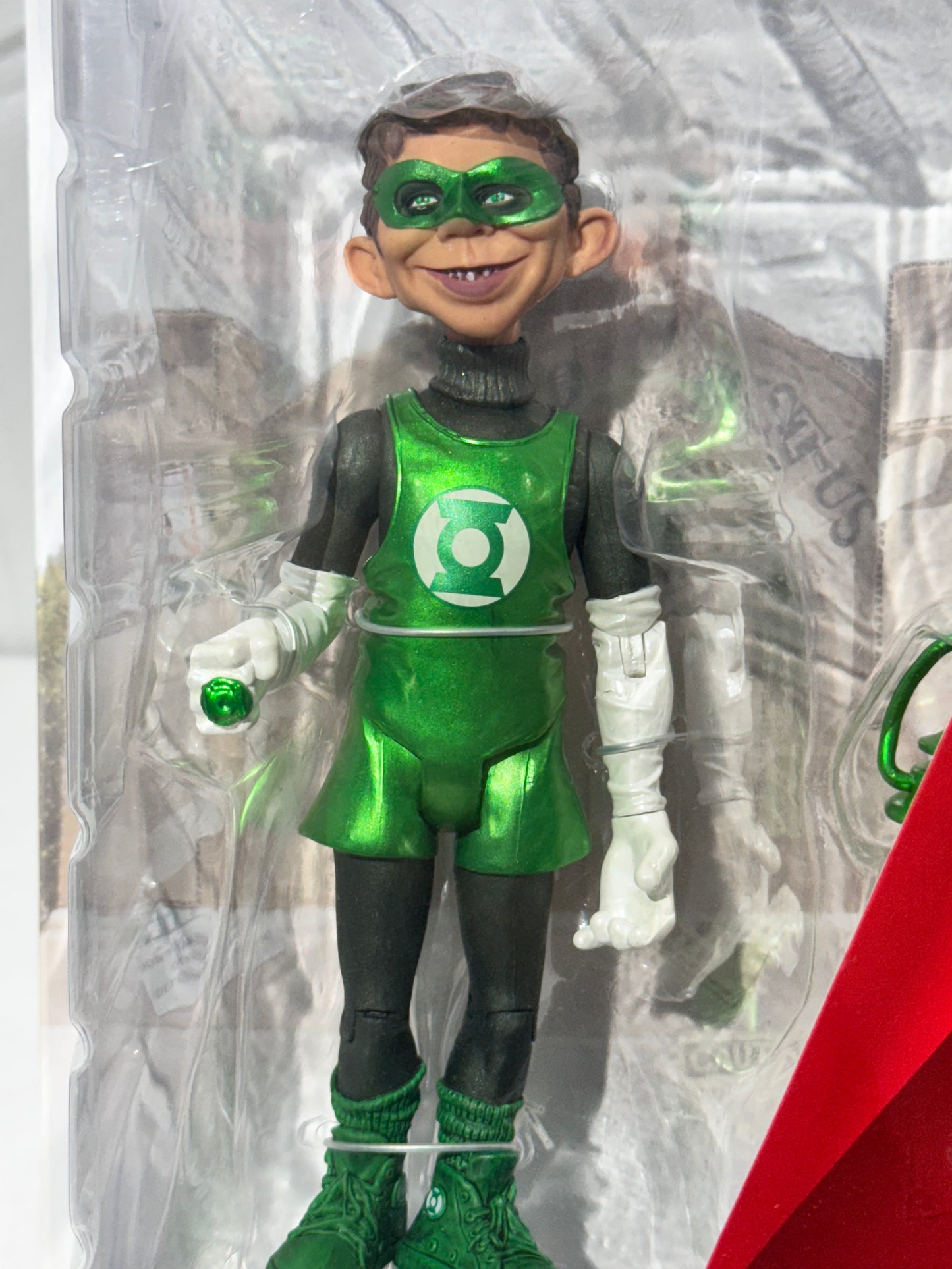 Alfred E. Neuman as Green Lantern – DC Collectibles “Just Us League of Stupid Heroes” Series 2 – Action Figure