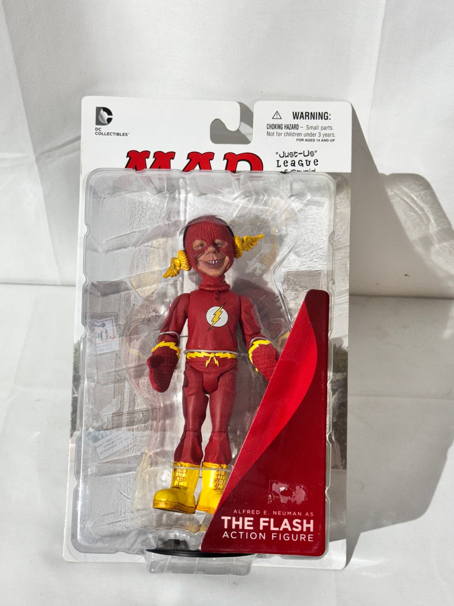 Alfred E. Neuman as The Flash – DC Collectibles “Just Us League of Stupid Heroes” – Action Figure