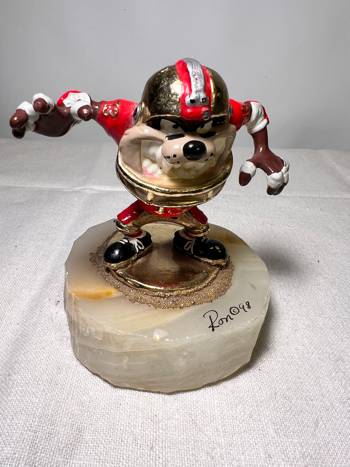 Ron Lee - Taz- Football #13- signed and numbered 145\750 -1998-4 1/2”statue-Looney Tunes – Warner Brothers – Stone base-red and gold jersey