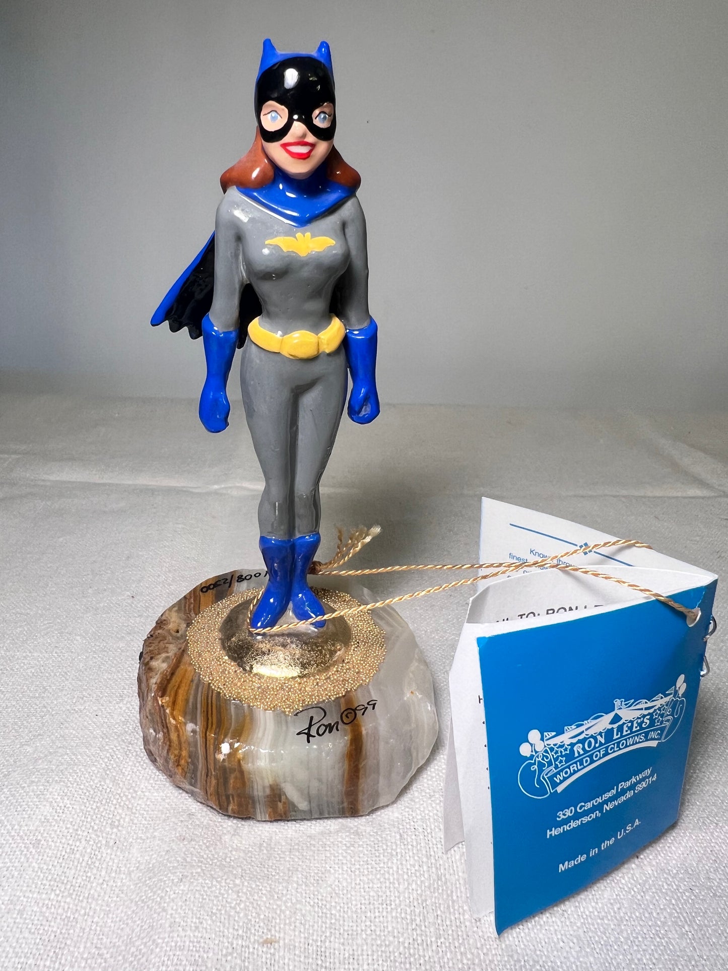 Ron Lee - Bat Girl - 5” Statue- find a numbered 1008/2500–1999 – Warner Brothers -Batman – collectible – stone base-1999