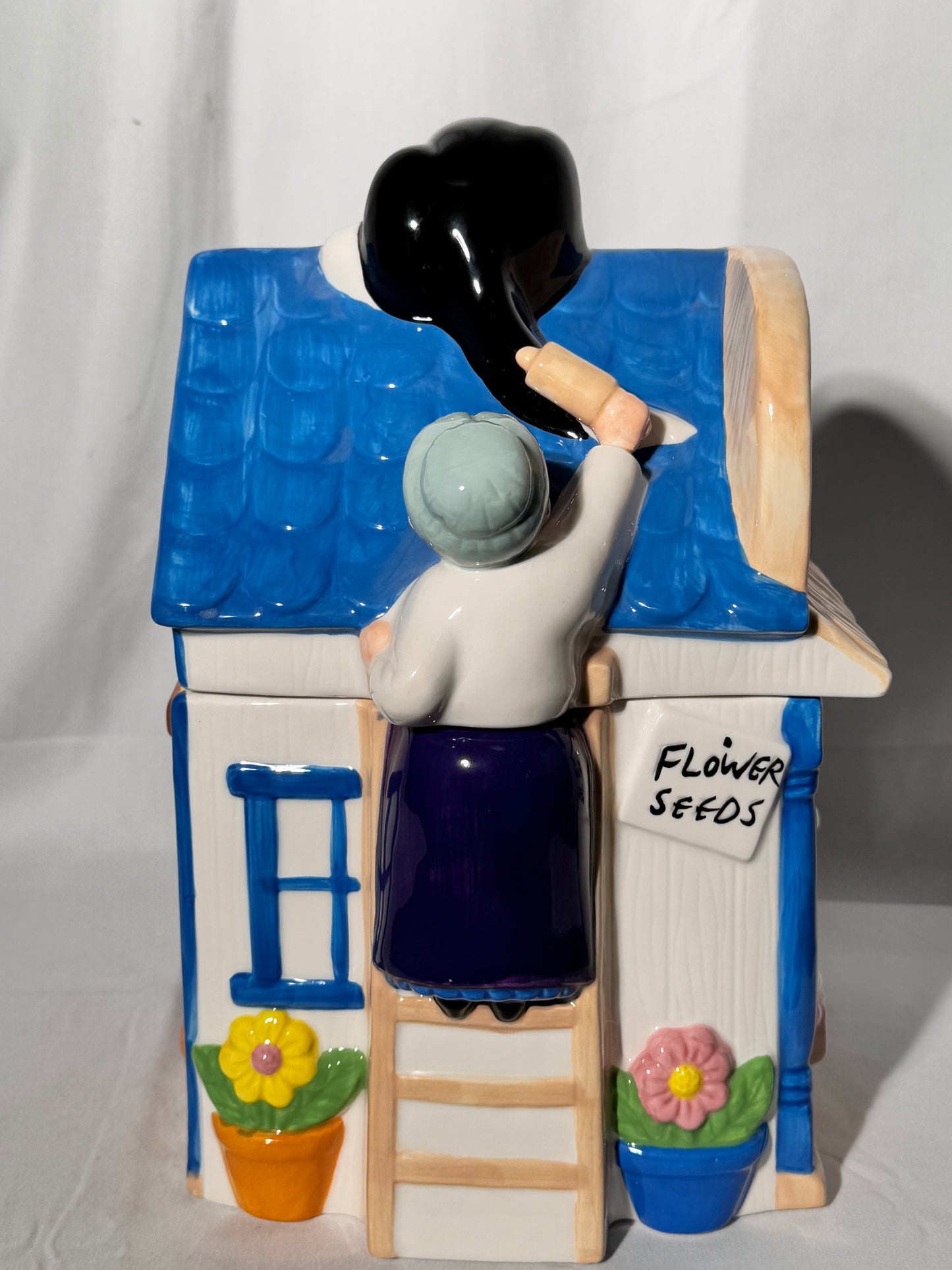 Tweety & Sylvester Garden Shop - Garden Cookie Jar - Hand Painted- Warner Brothers- Looney Tunes