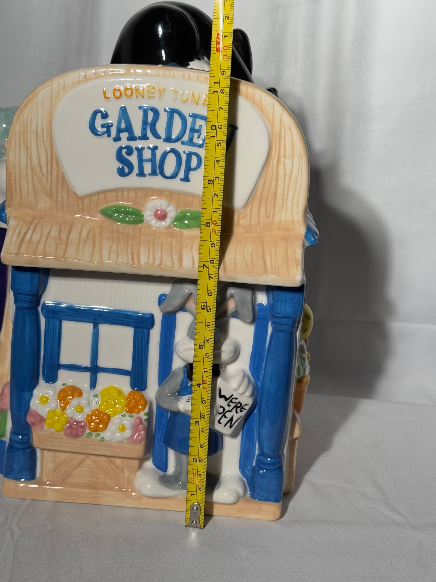 Tweety & Sylvester Garden Shop - Garden Cookie Jar - Hand Painted- Warner Brothers- Looney Tunes