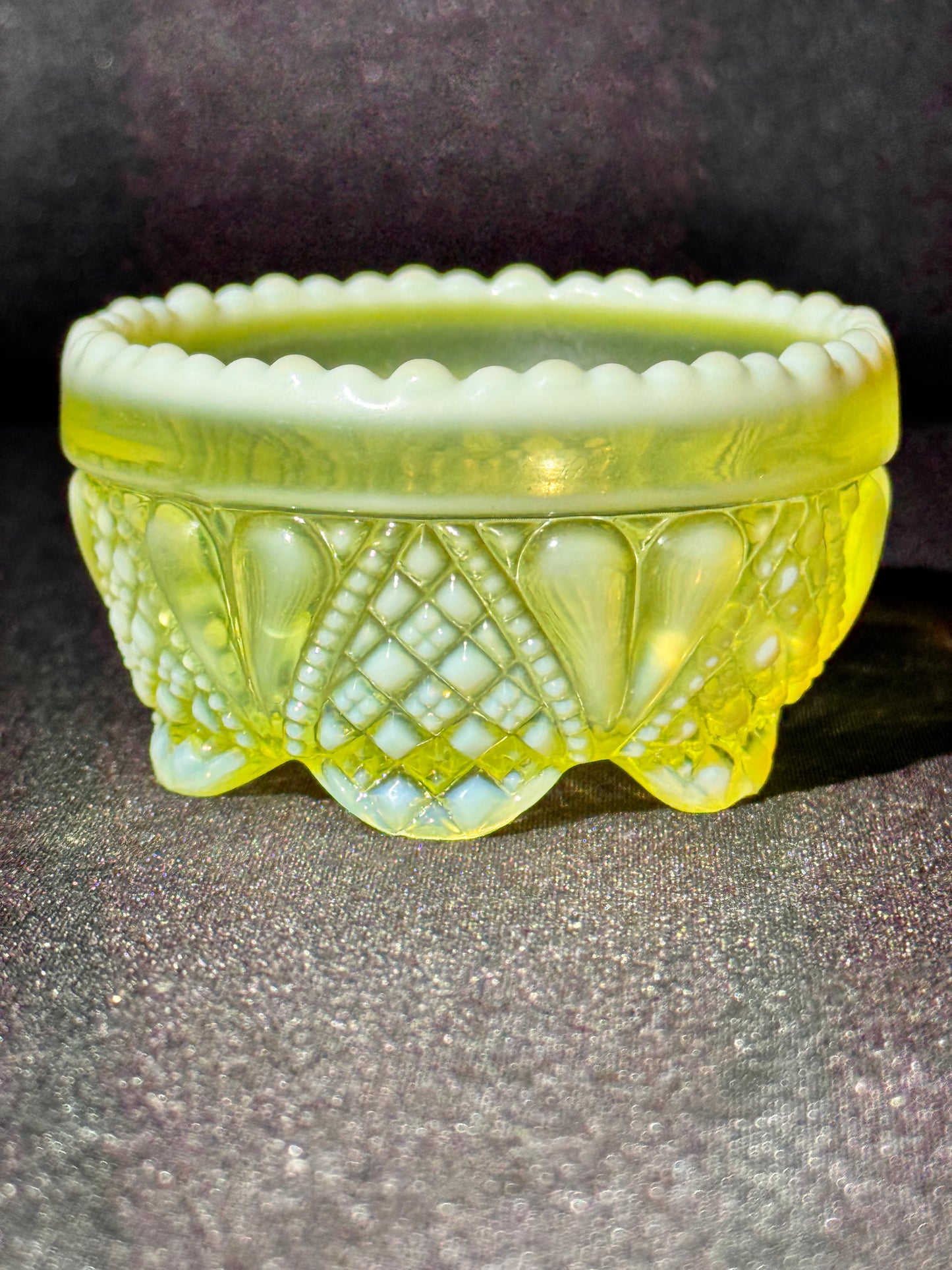 Uranium Davidson William and Mary Salt Cellar - EAPG
