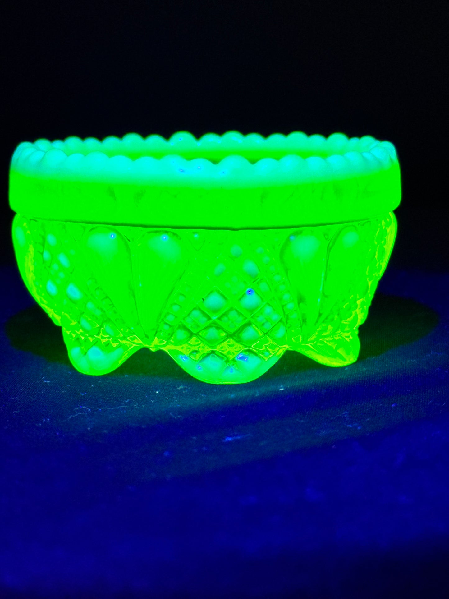 Uranium Davidson William and Mary Salt Cellar - EAPG