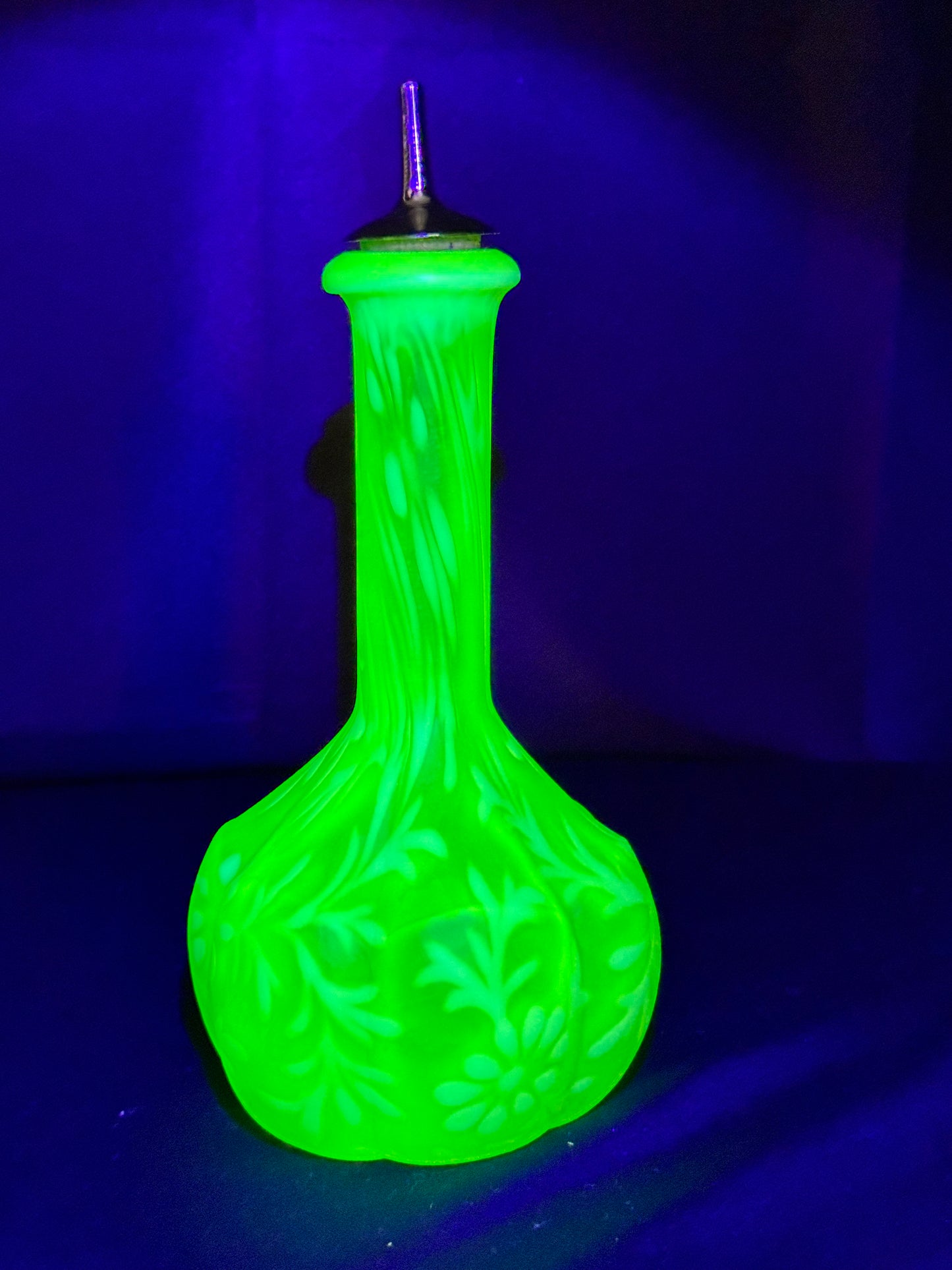 Uranium Fenton Glass Barber Bottle with Topper – Daisy & Fern Pattern – EAPG – 8 1/2”