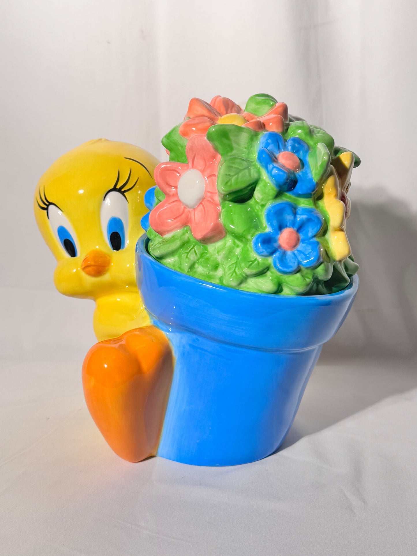 Tweety Bird- Home Tweet Home - Cookie Jar -Warner Brothers- Looney Tunes-1998