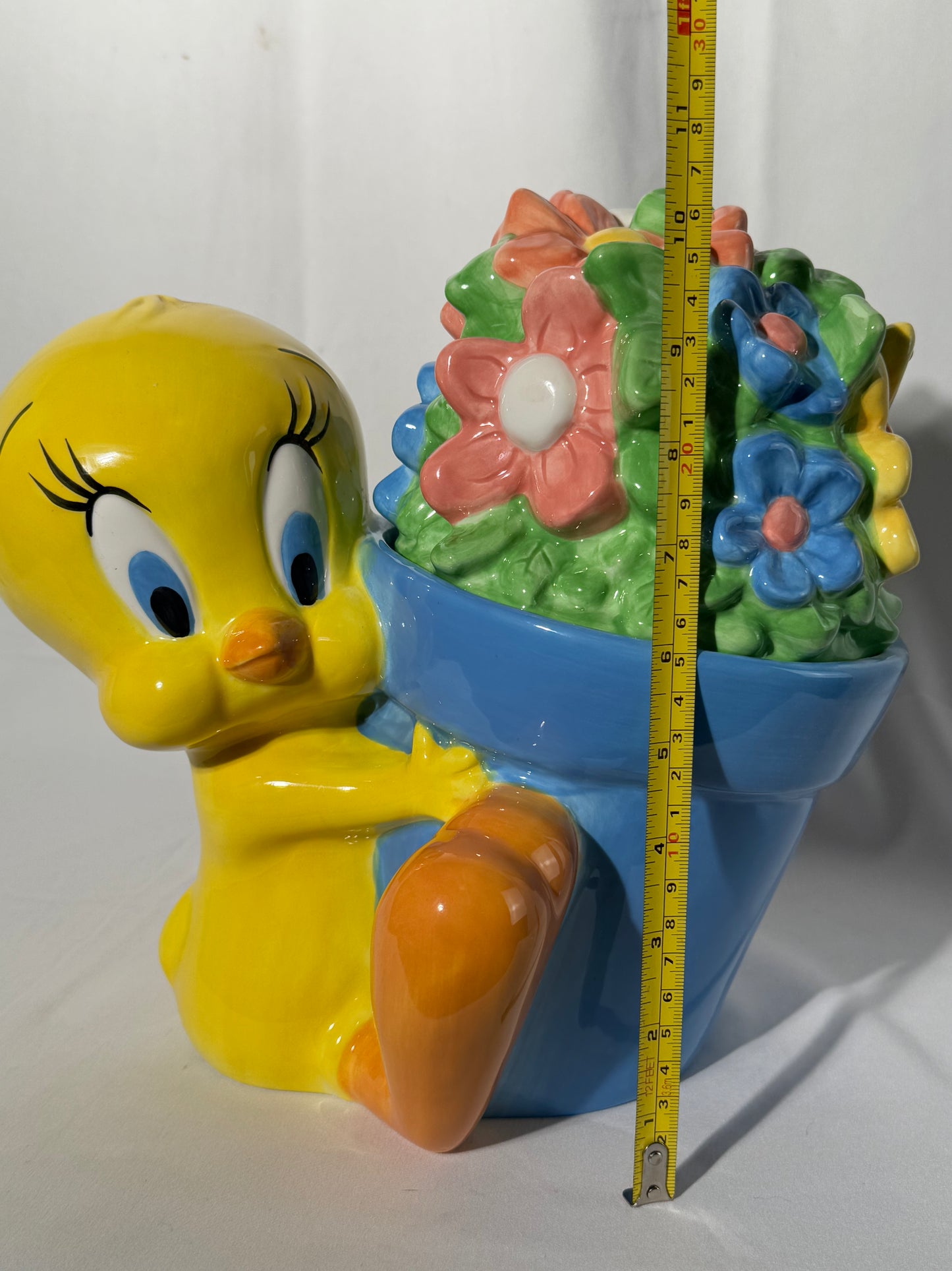 Tweety Bird- Home Tweet Home - Cookie Jar -Warner Brothers- Looney Tunes-1998