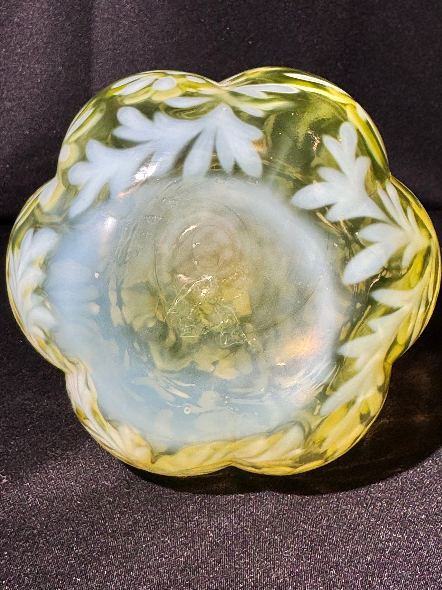 Uranium EAPG Opalescent Barber Bottle Daisy & Fern Pattern w/ Topper – Patent No. 689351 ODL