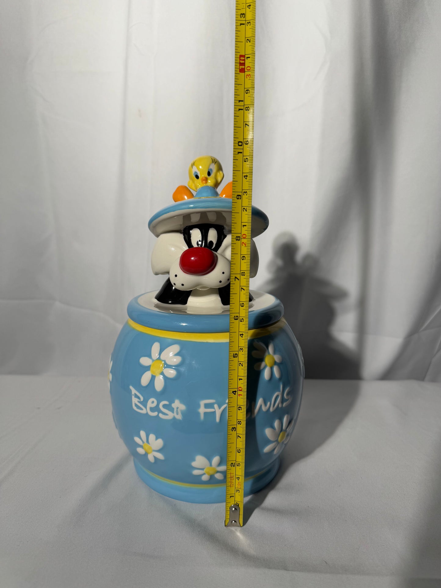 Sylvester and Tweety Bird - Best Friends- Cookie Jar - Westland giftware