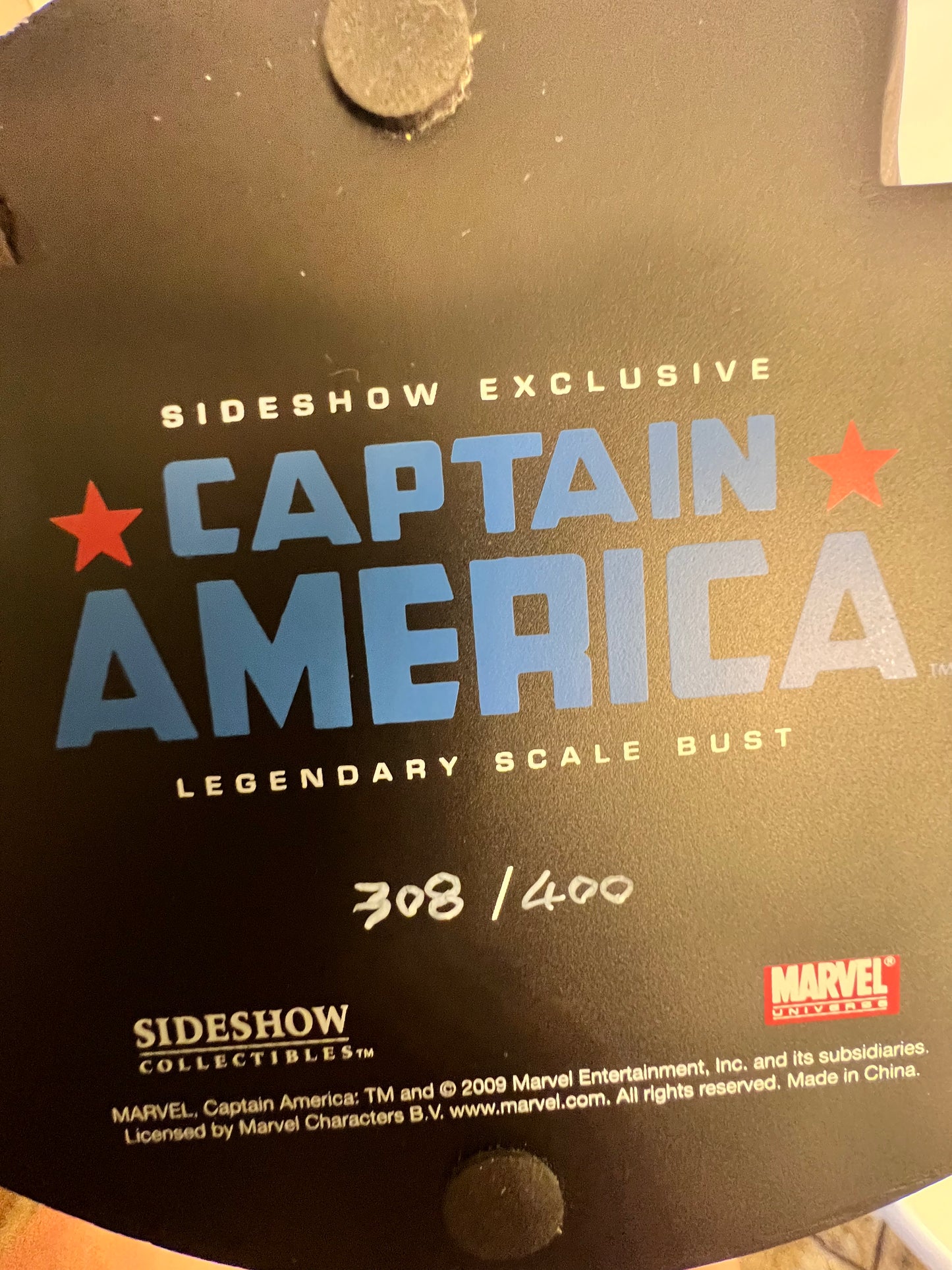 Captain America- Sideshow Bust- # 308/400- display sign- Original Box and sipping box from sideshow