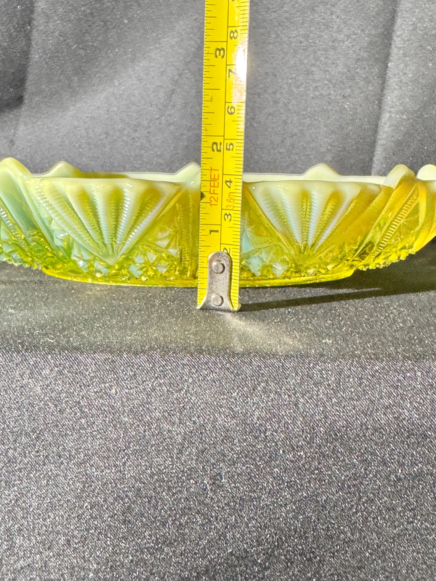 George Davidson “Lords and Ladies” Uranium Opalescent 8” Primrose Pearline Serving bowl