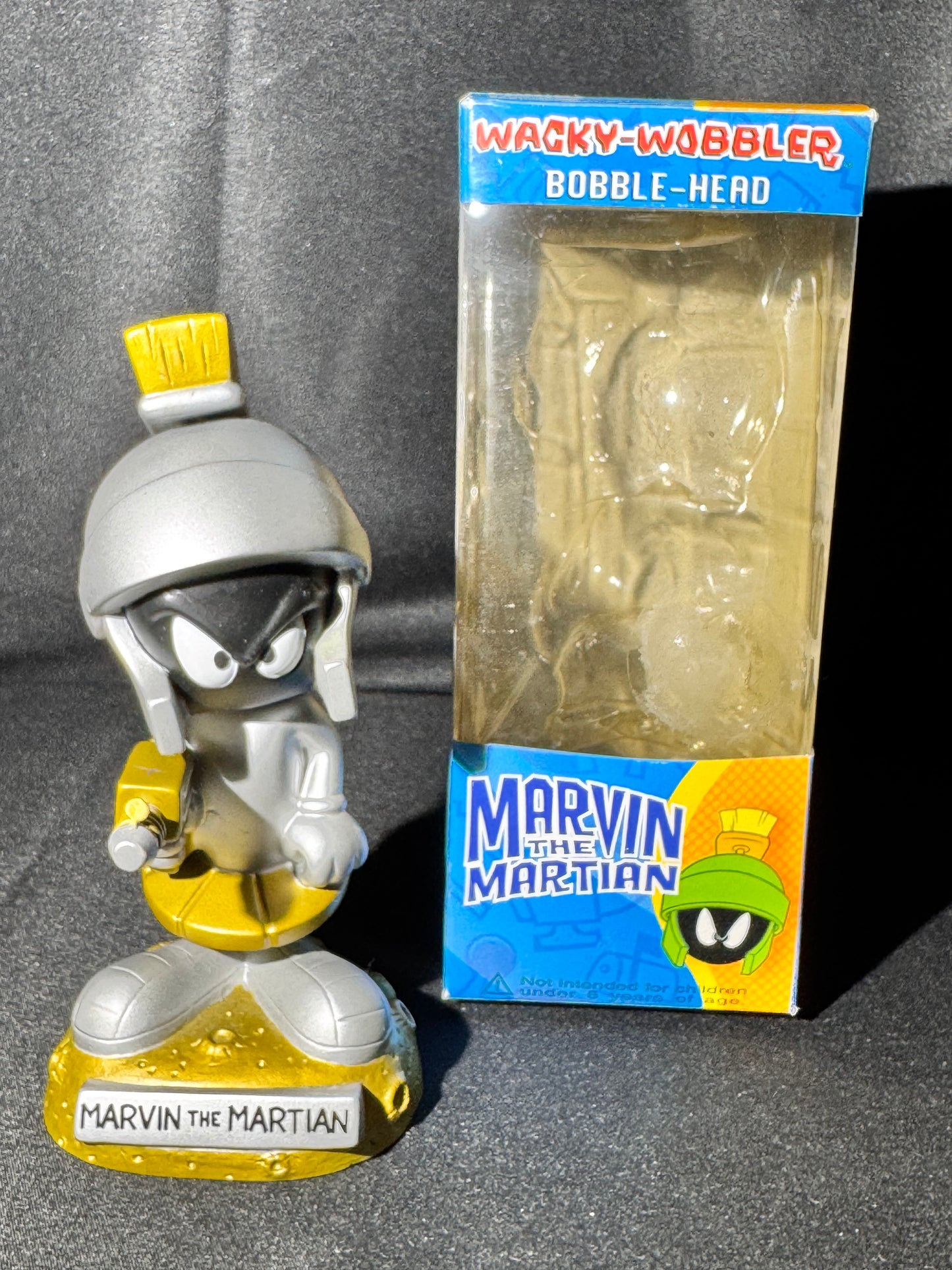Marvin the Martian Funko Wacky Wobbler – Silver & Gold Edition – 2007 with Box- Looney Tunes-Warner Brothers