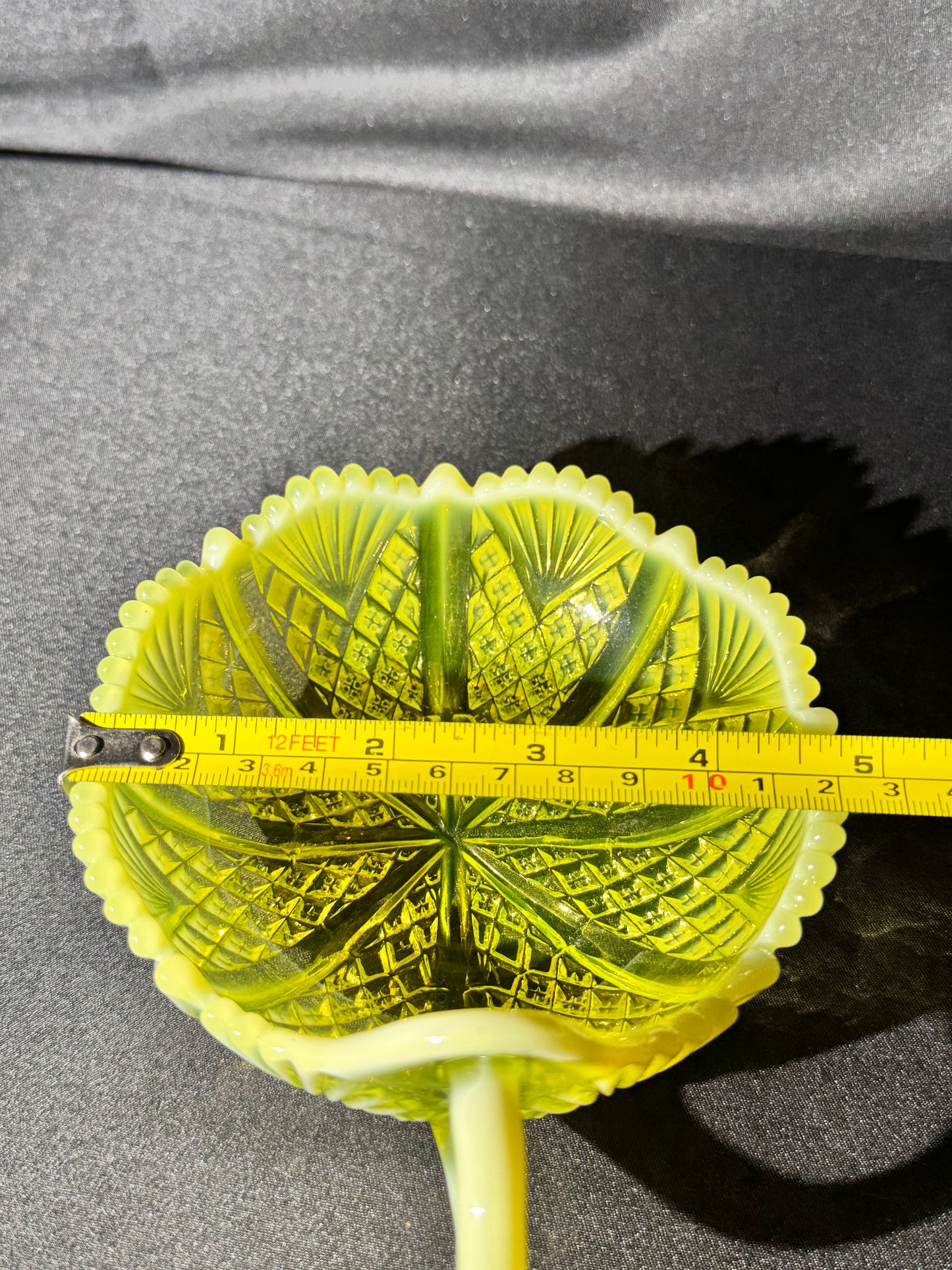 Uranium - Davidson “War of Roses” Nappy (Handled Bowl) - Primrose Pearline