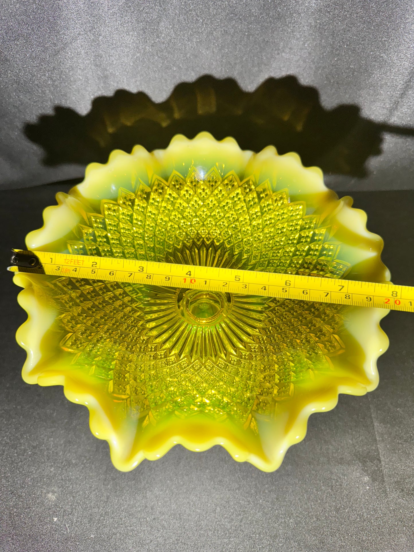 Uranium Davidson Primrose Pearline Somerset Comport – Large Footed Dish (RD 254027)