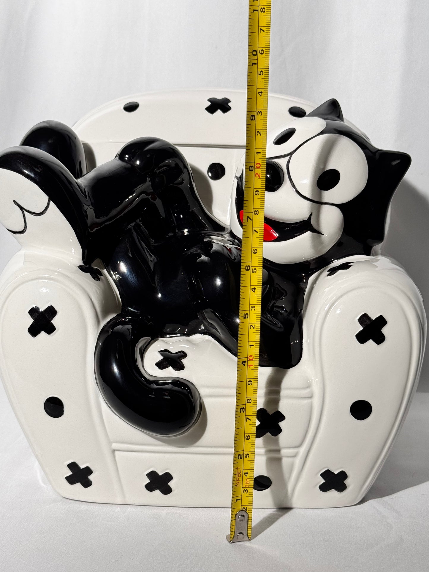 Felix the Cat - 9 1/2” Cookie jar - Clay Art -1997
