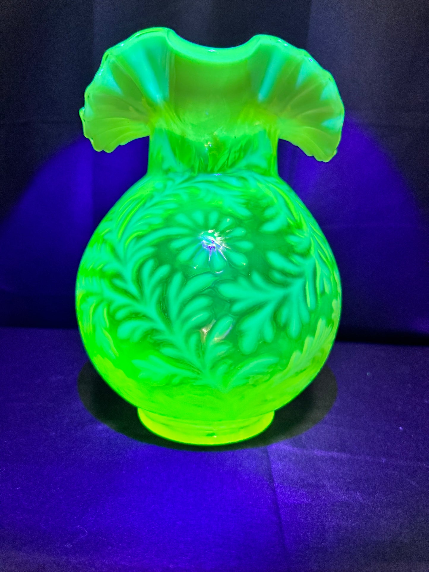 Uranium Vintage Glass - Fern & Daisy - Pitcher- Topaz Opalescent