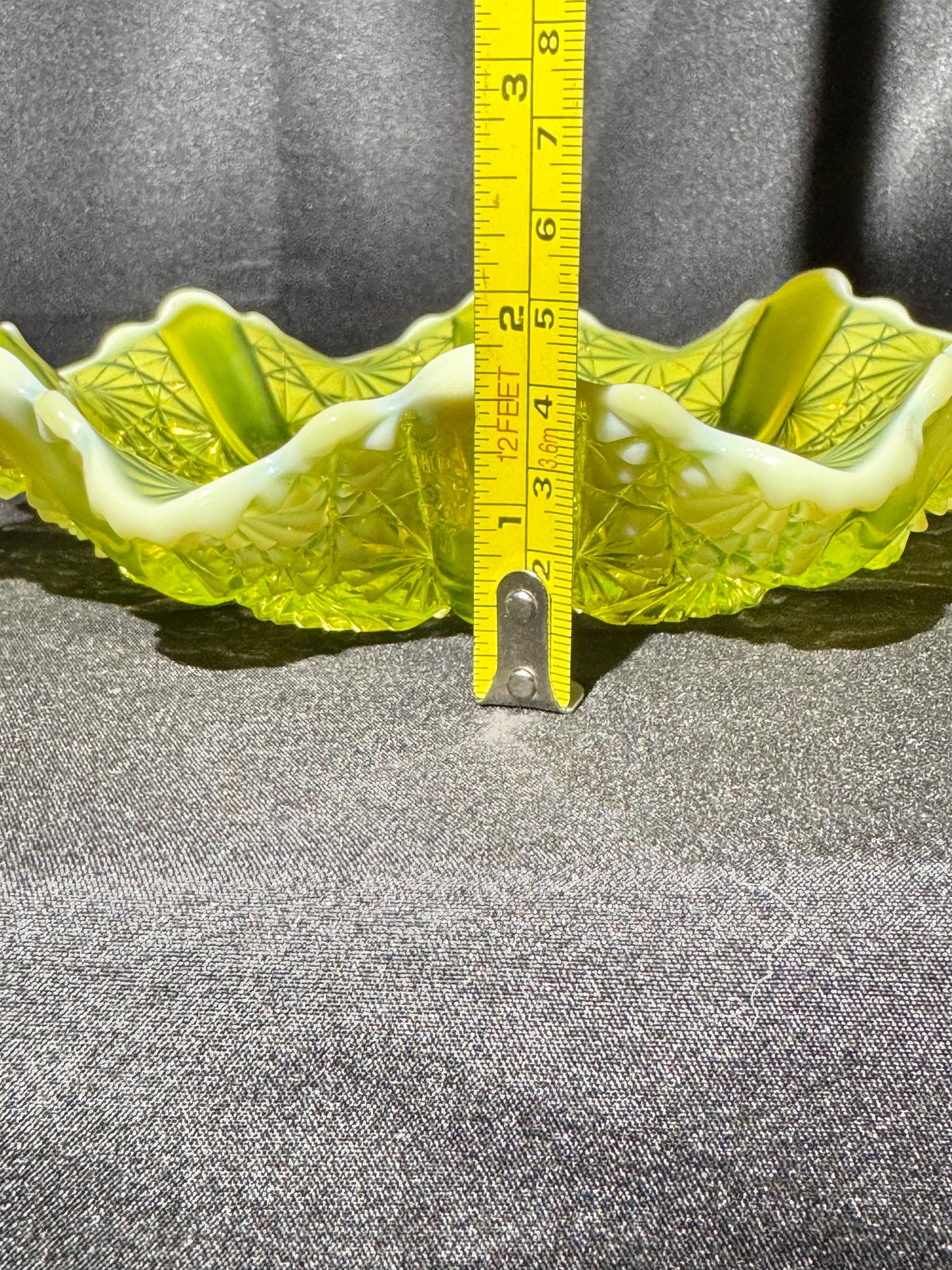 Davidson Lady Chippendale Bowl Primrose Pearline (RD 176566) 9” Round Uranium Glass