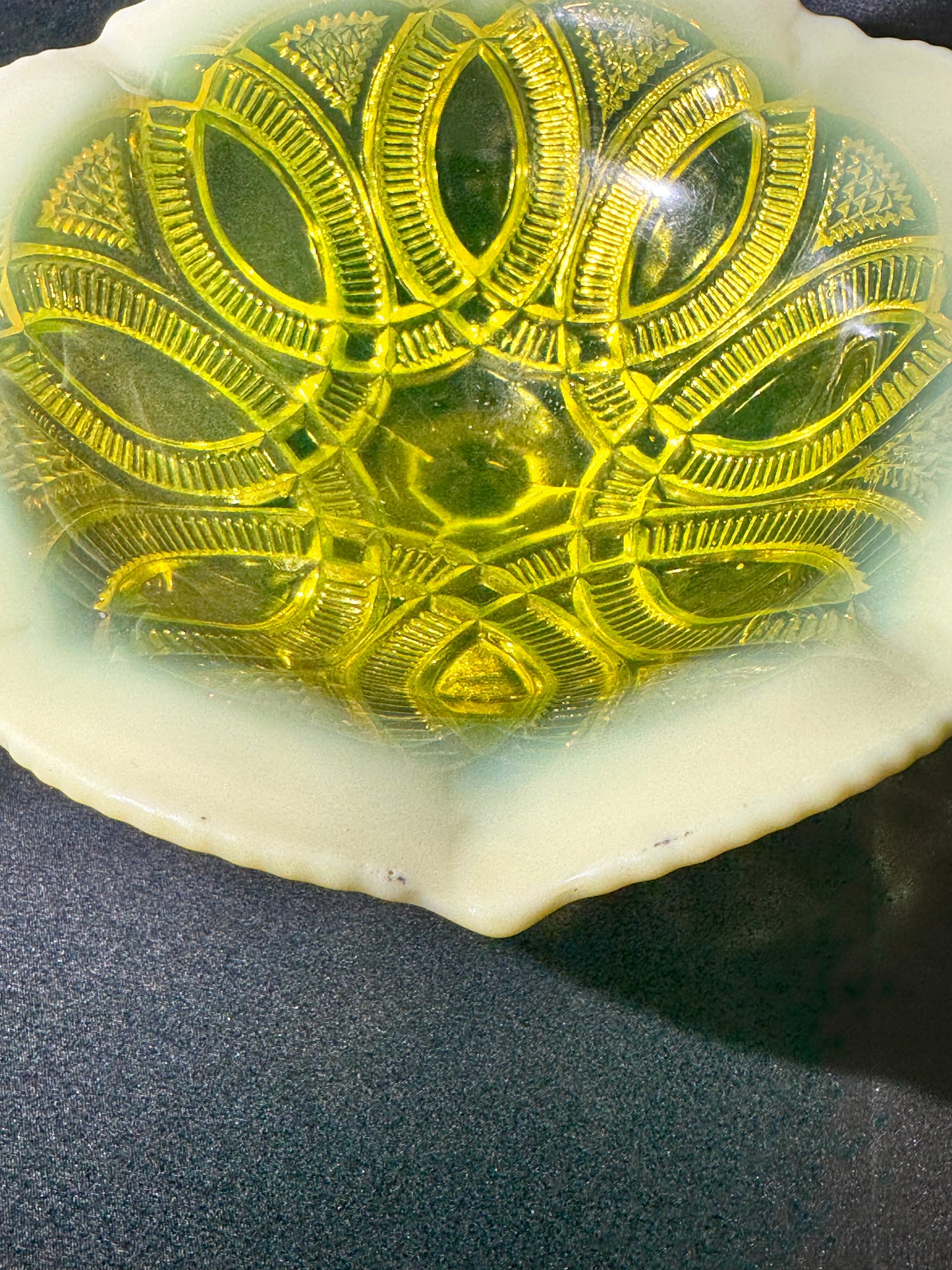 Uranium George Davidson “Linked Rings” Primrose Pearline Footed Compote – Vaseline/Canary Opalescent Glass – ca. 1900s
