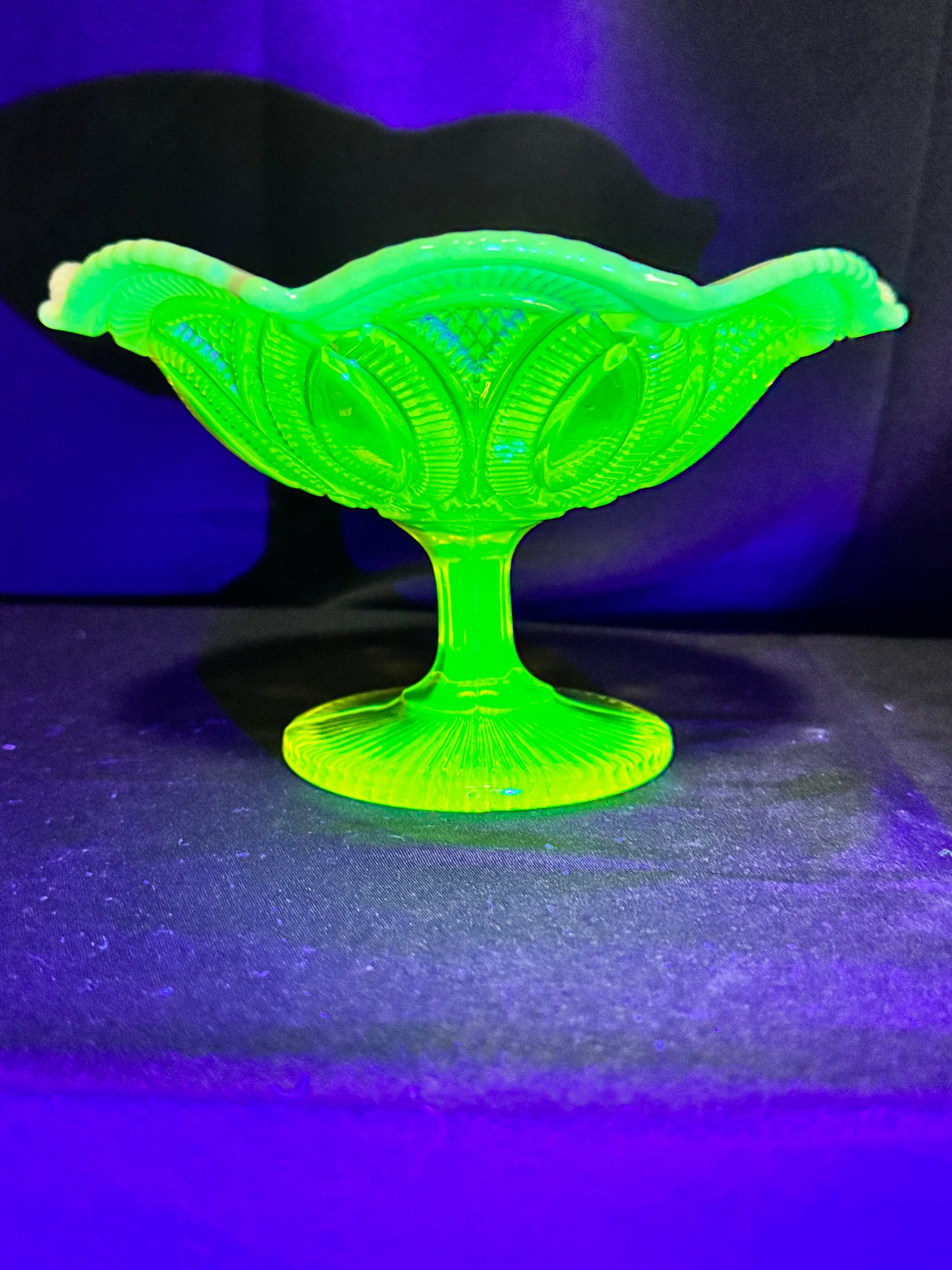 Uranium George Davidson “Linked Rings” Primrose Pearline Footed Compote – Vaseline/Canary Opalescent Glass – ca. 1900s