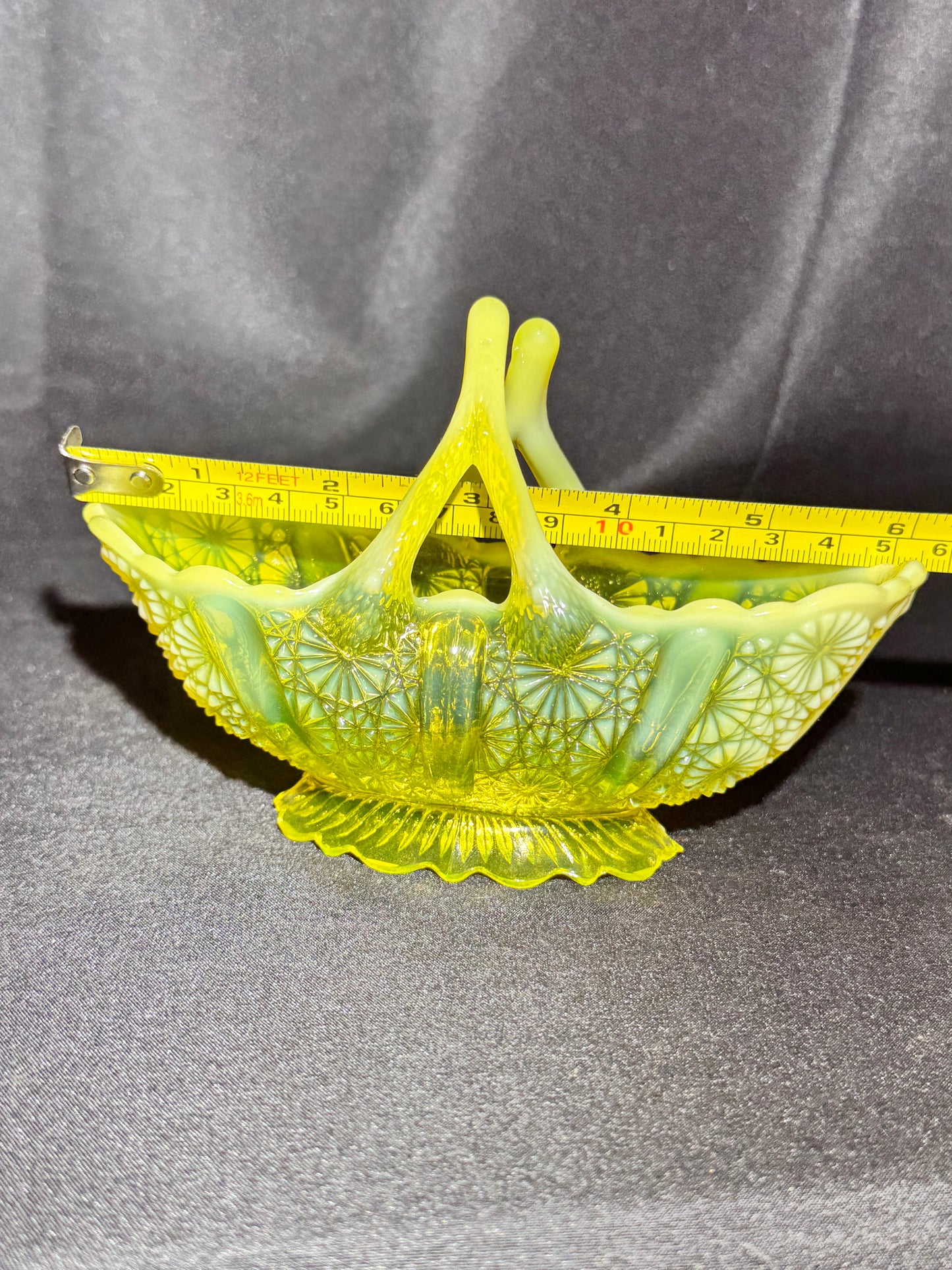 Davidson “Lady Chippendale” Primrose Pearline Uranium Glass Boat Basket #176566