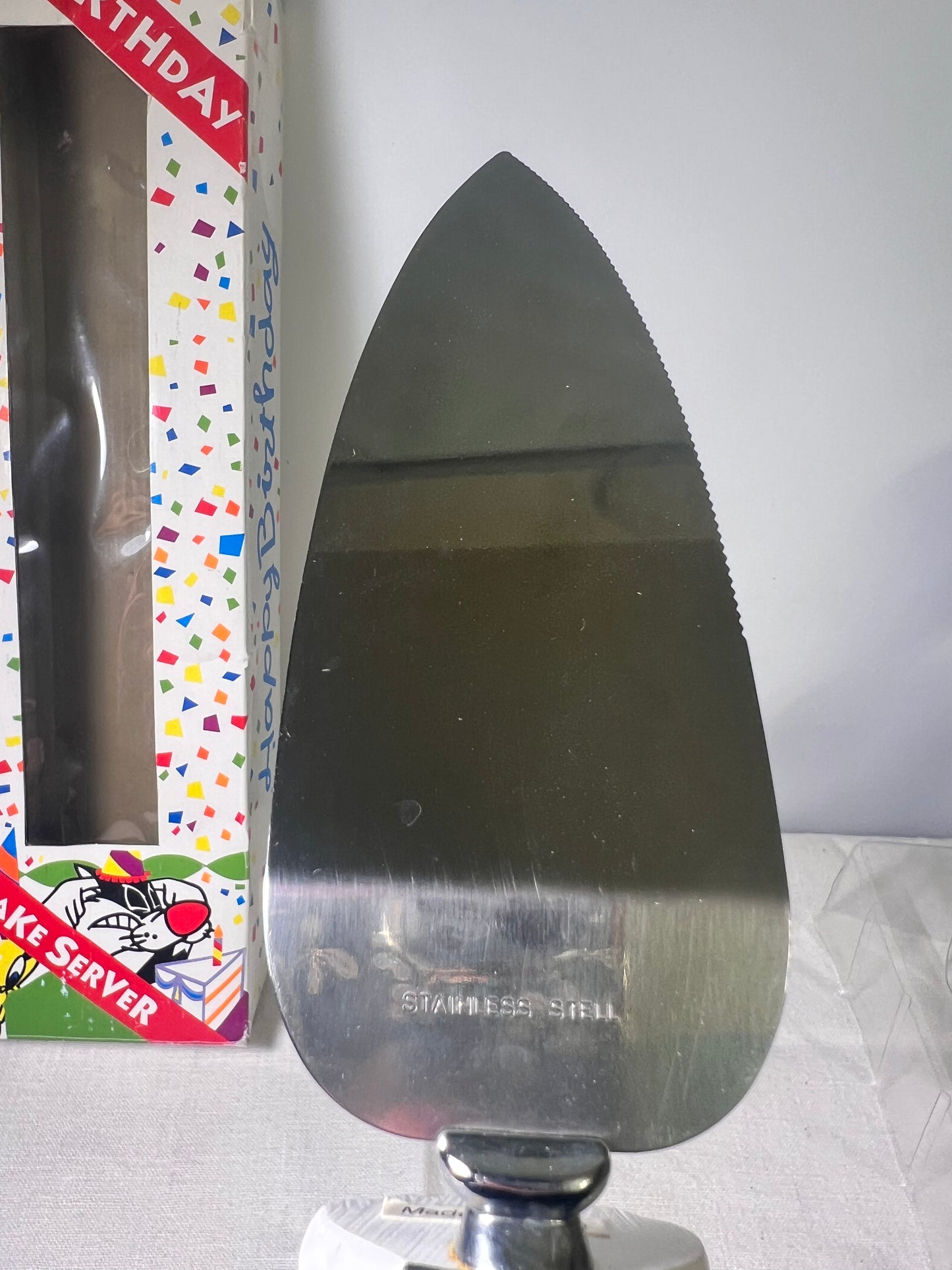 Sylvester- Cake Server- Happy Birthday-1995- Warner Brothers-Looney Tunes