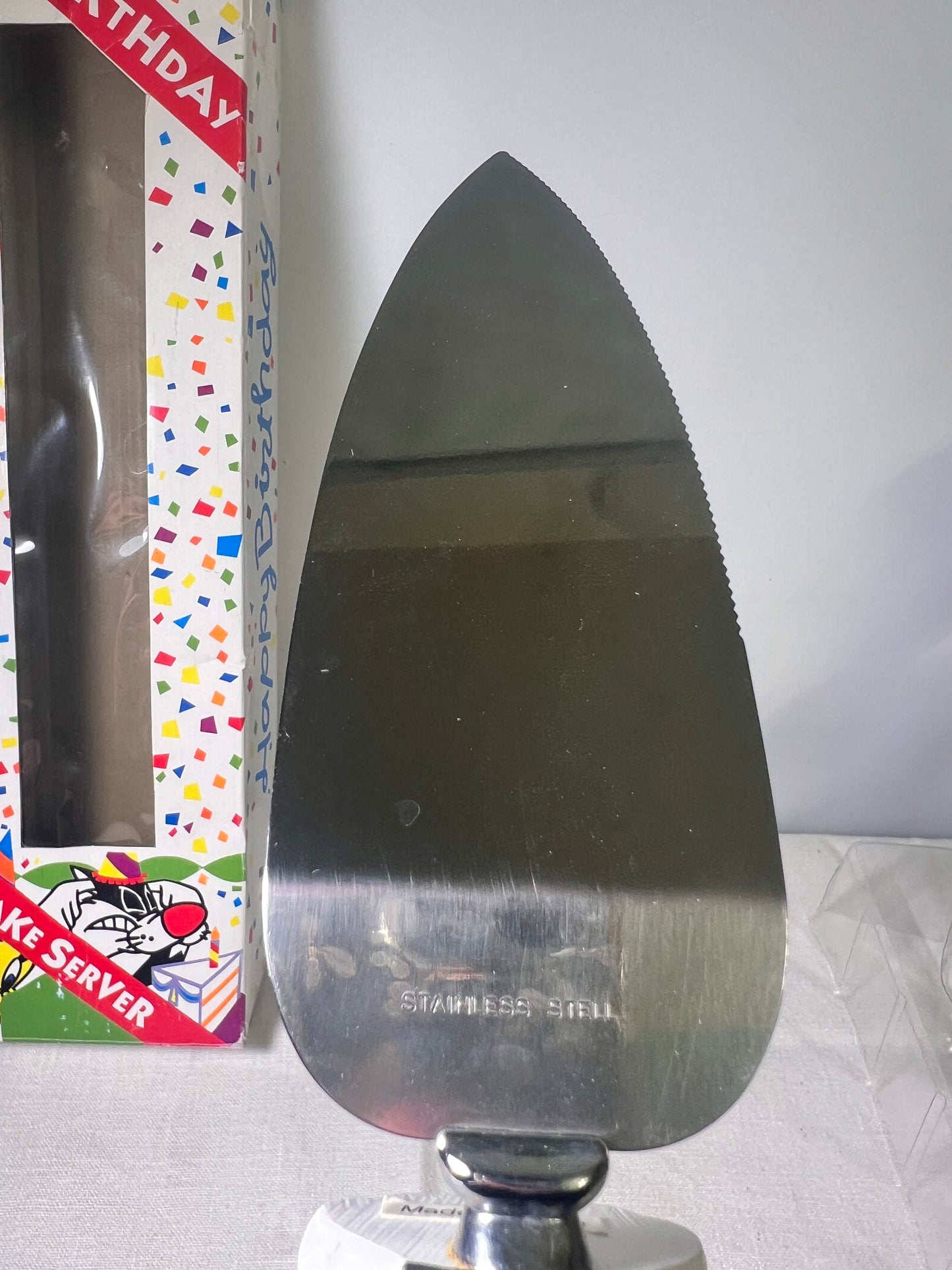 Sylvester- Cake Server- Happy Birthday-1995- Warner Brothers-Looney Tunes