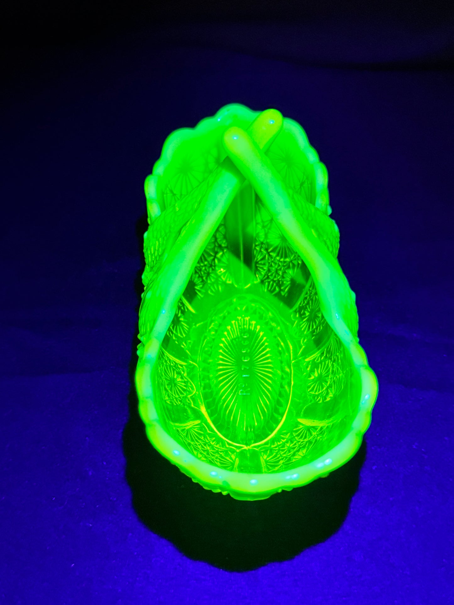 Davidson “Lady Chippendale” Primrose Pearline Uranium Glass Boat Basket #176566
