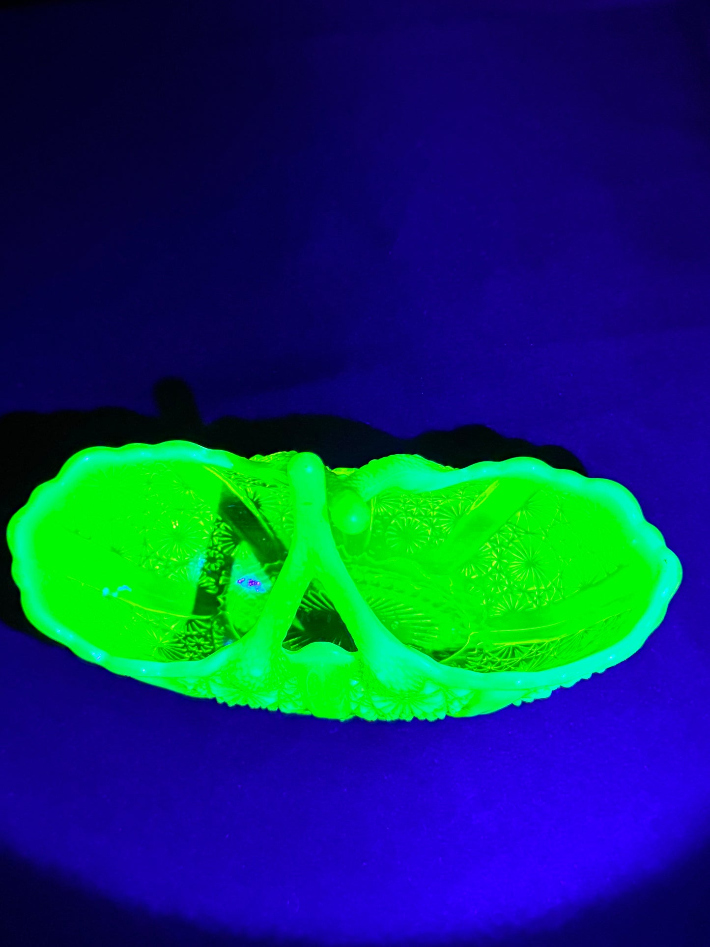 Davidson “Lady Chippendale” Primrose Pearline Uranium Glass Boat Basket #176566