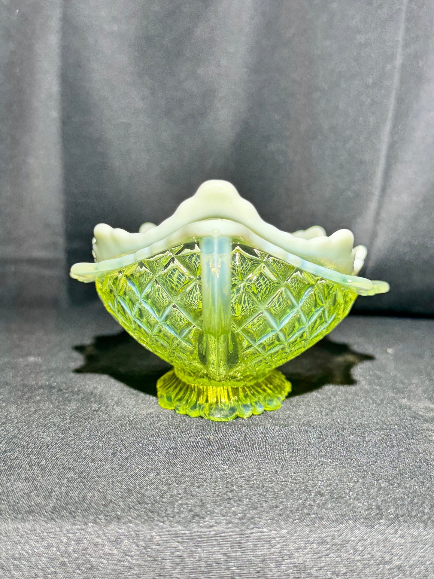 Davidson “Quilted Pillow Sham” Double Handled Boat-Shaped Bowl – Uranium Primrose Pearline – c. 1890s