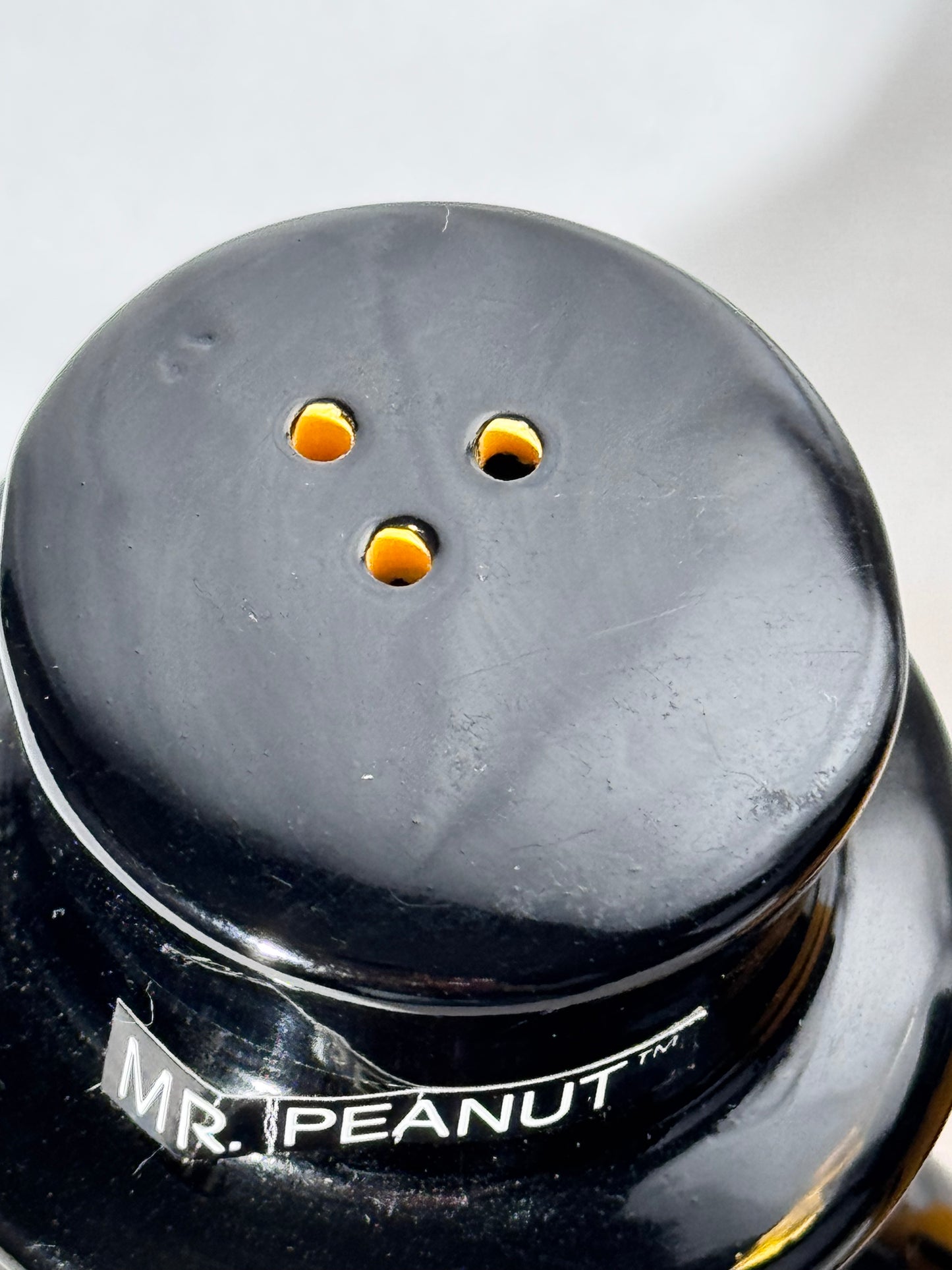 Mr. Peanut- Salt and Pepper shakers- 1990 - with stoppers