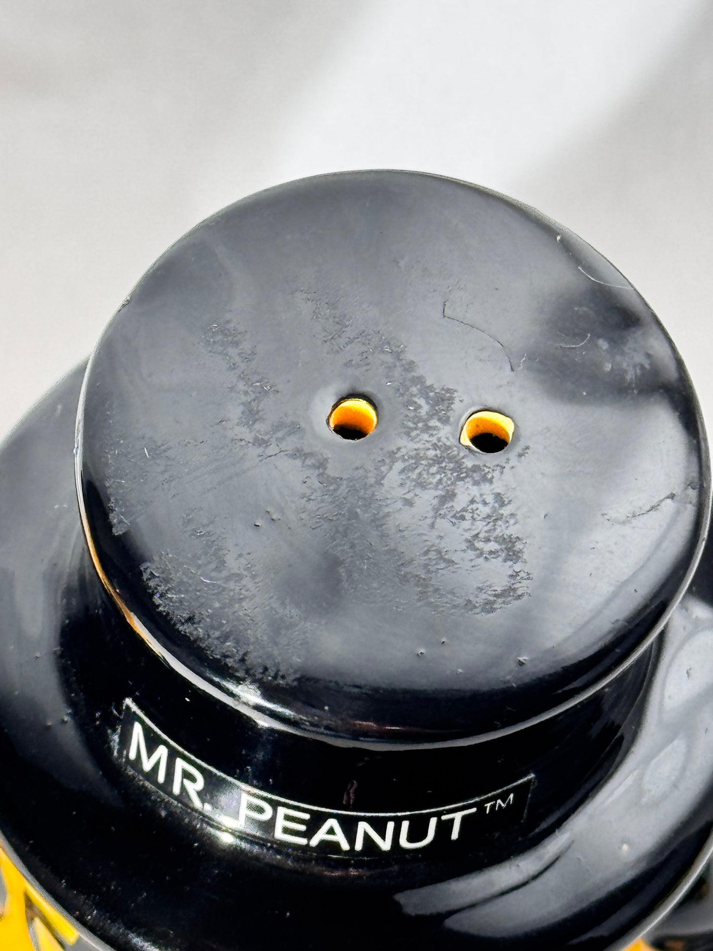 Mr. Peanut- Salt and Pepper shakers- 1990 - with stoppers