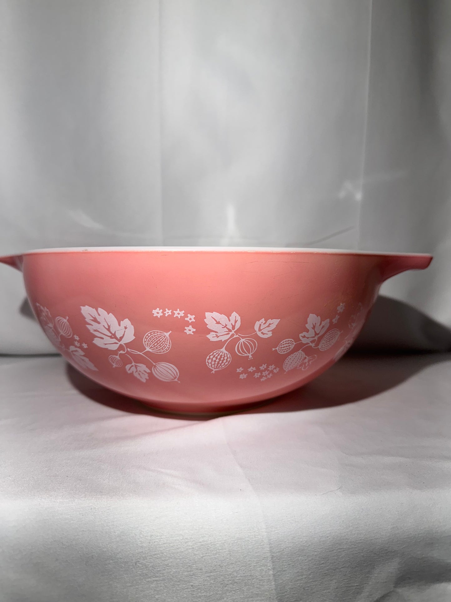 Vintage Pyrex Pink Gooseberry Cinderella Mixing Bowl Set of 4 – #441, #442, #443, #444