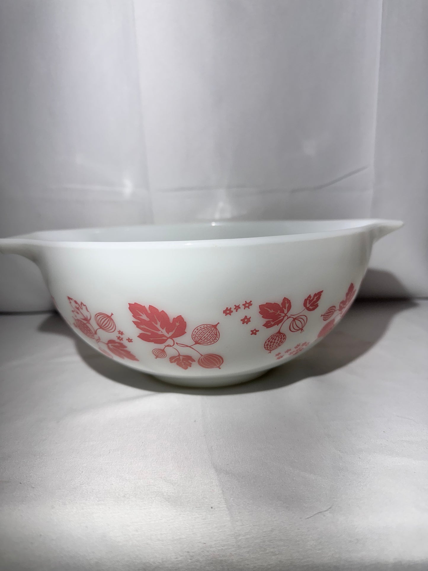 Vintage Pyrex Pink Gooseberry Cinderella Mixing Bowl Set of 4 – #441, #442, #443, #444