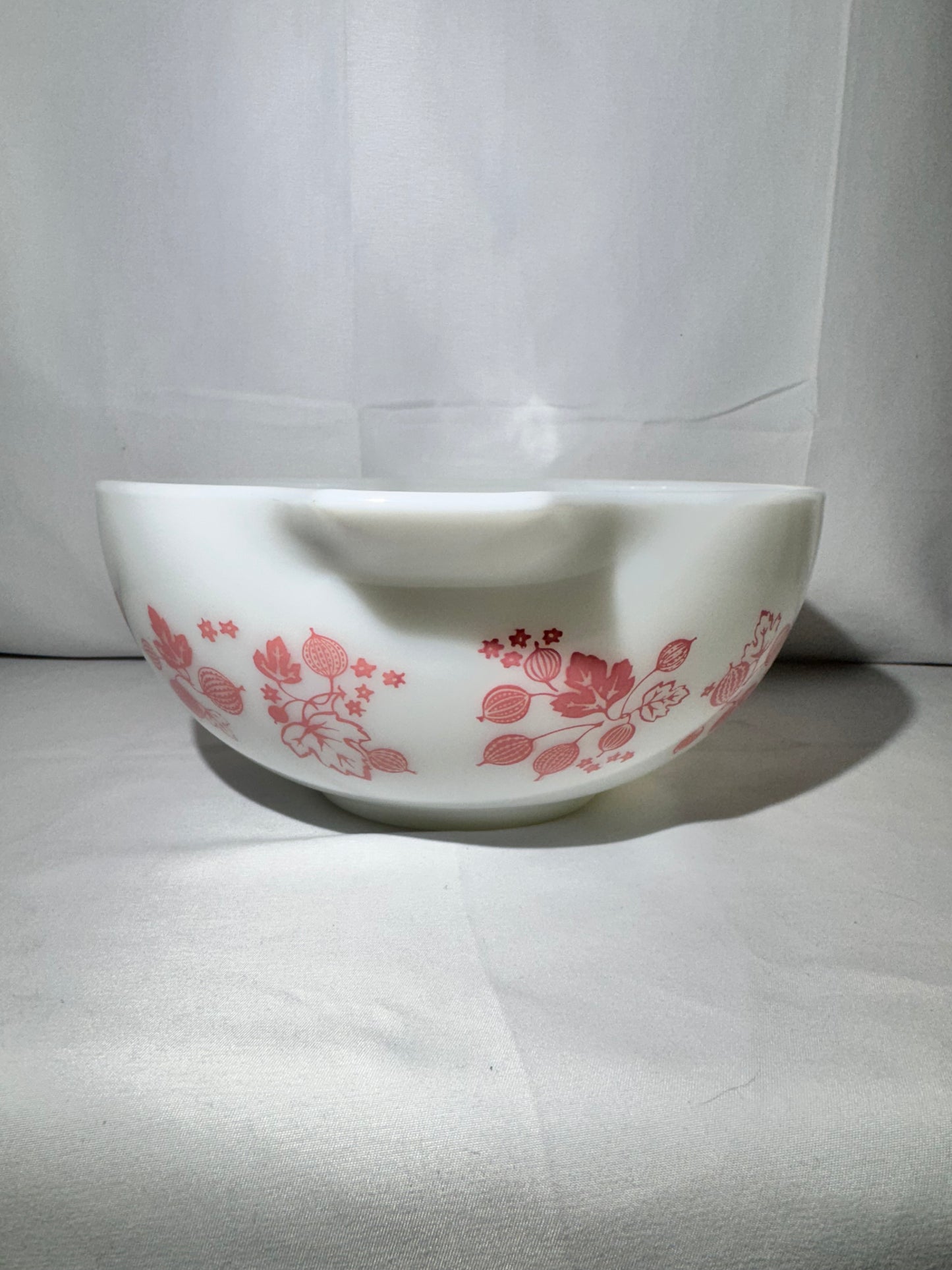 Vintage Pyrex Pink Gooseberry Cinderella Mixing Bowl Set of 4 – #441, #442, #443, #444