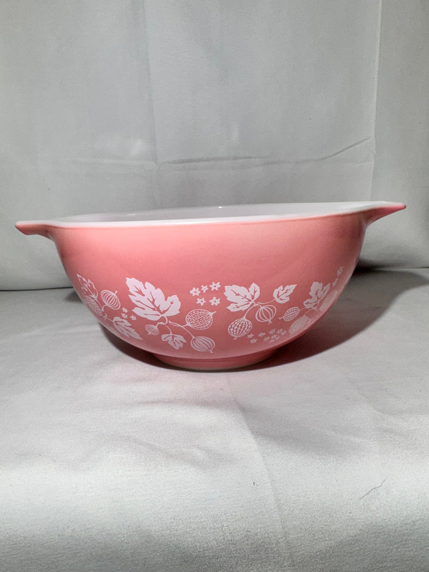 Vintage Pyrex Pink Gooseberry Cinderella Mixing Bowl Set of 4 – #441, #442, #443, #444