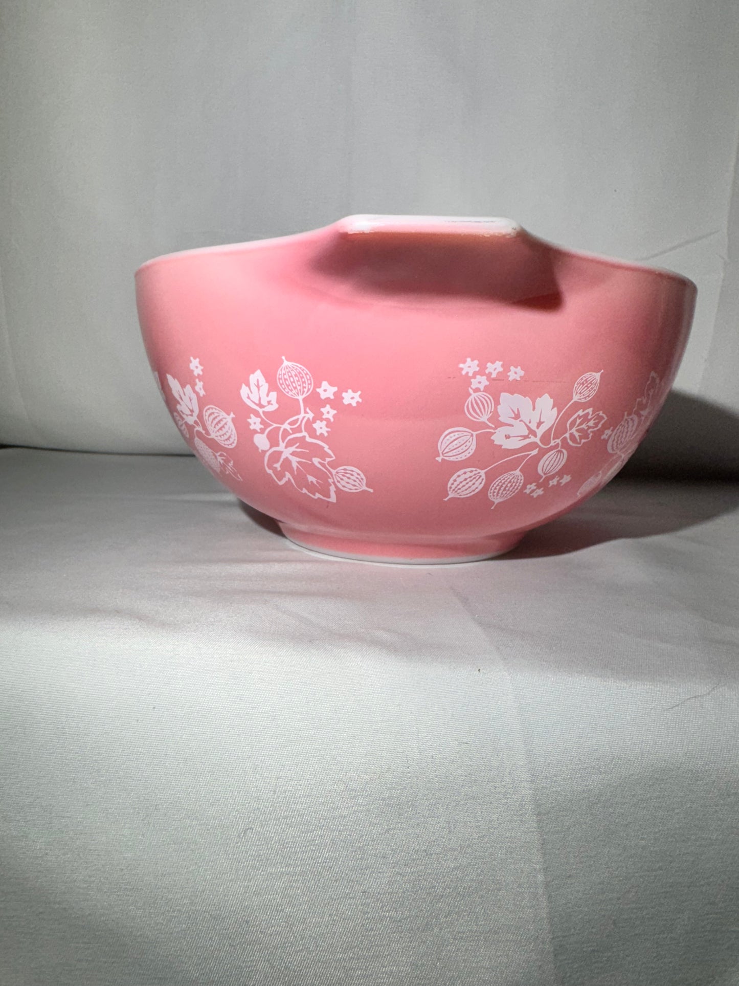 Vintage Pyrex Pink Gooseberry Cinderella Mixing Bowl Set of 4 – #441, #442, #443, #444