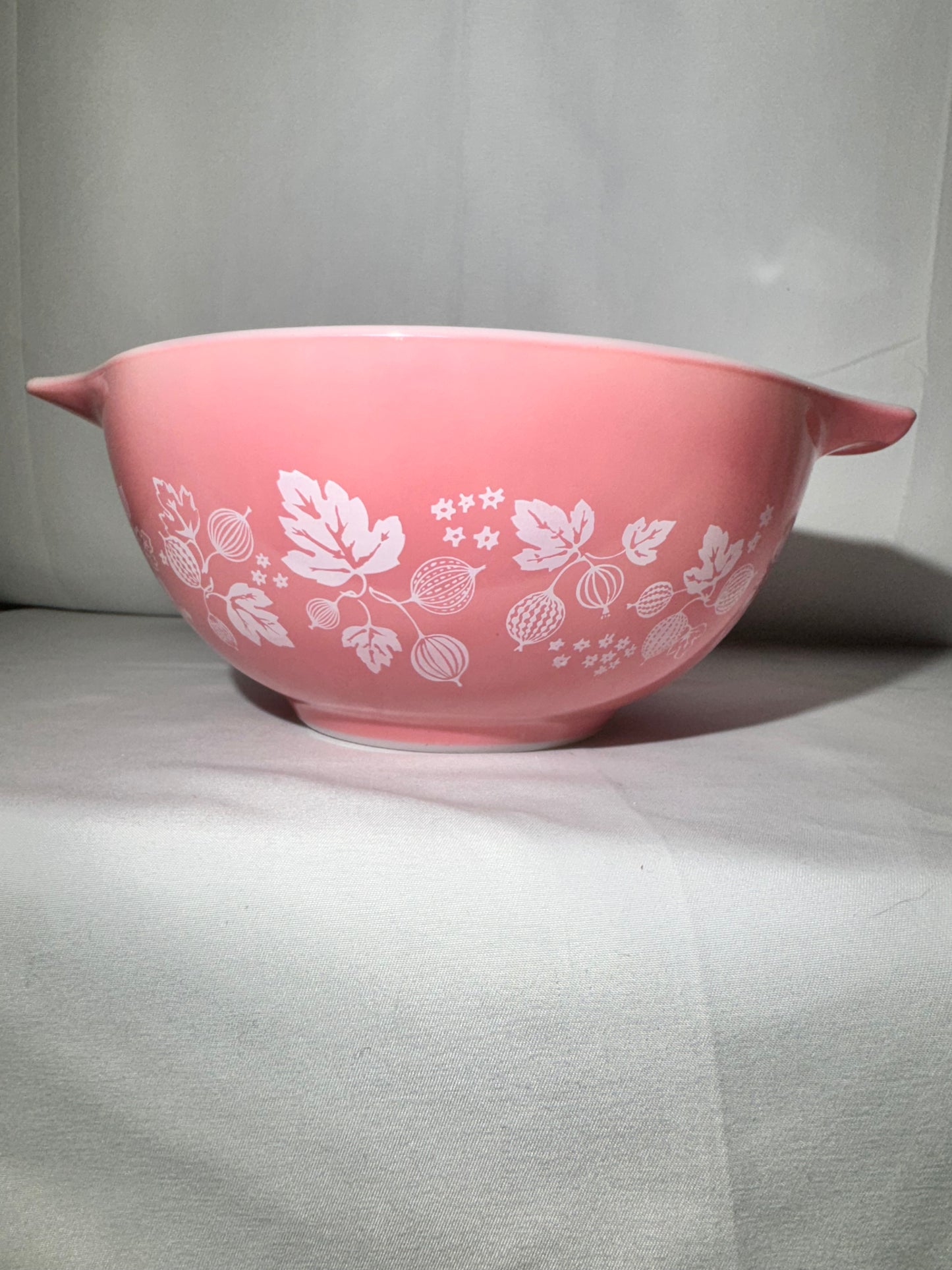 Vintage Pyrex Pink Gooseberry Cinderella Mixing Bowl Set of 4 – #441, #442, #443, #444