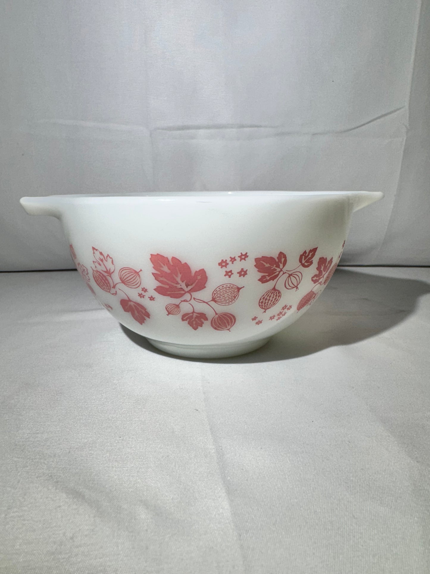 Vintage Pyrex Pink Gooseberry Cinderella Mixing Bowl Set of 4 – #441, #442, #443, #444