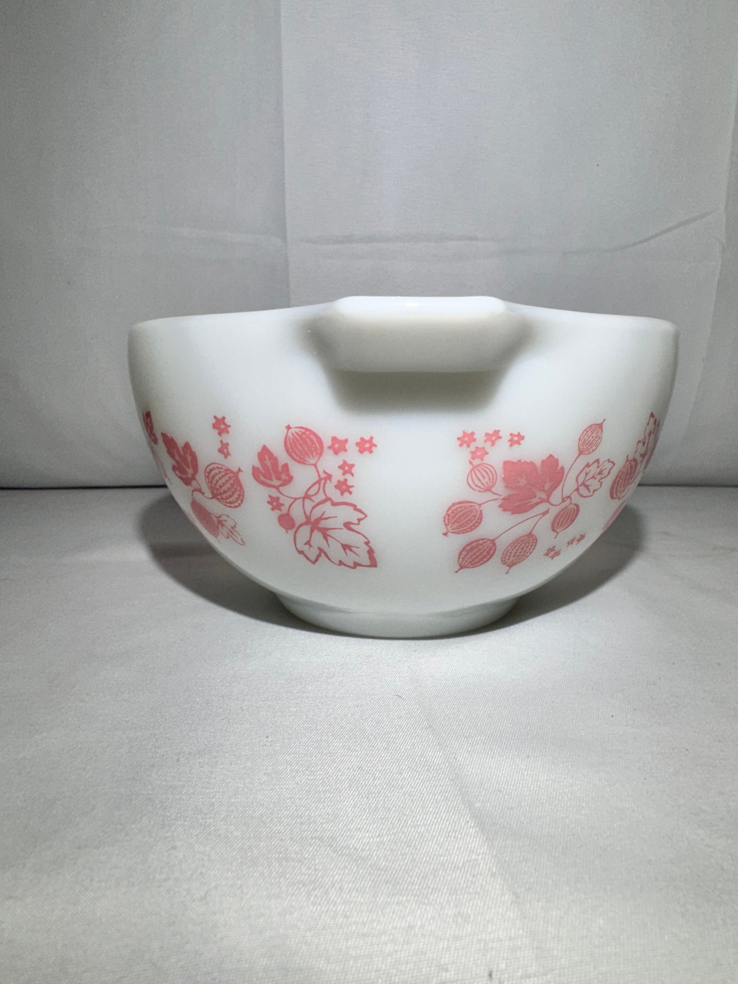 Vintage Pyrex Pink Gooseberry Cinderella Mixing Bowl Set of 4 – #441, #442, #443, #444