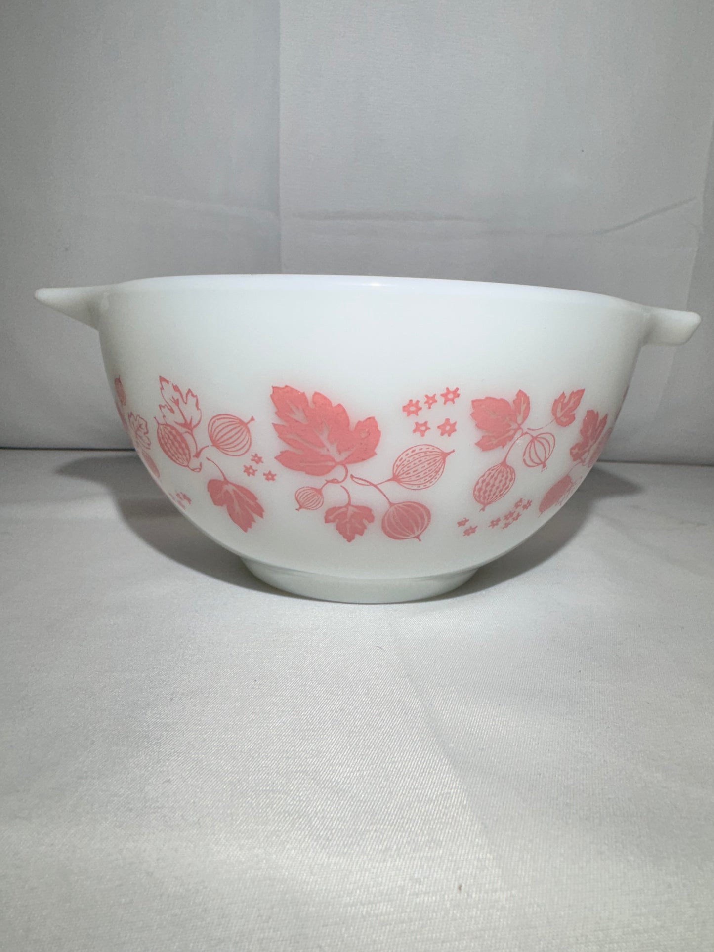 Vintage Pyrex Pink Gooseberry Cinderella Mixing Bowl Set of 4 – #441, #442, #443, #444