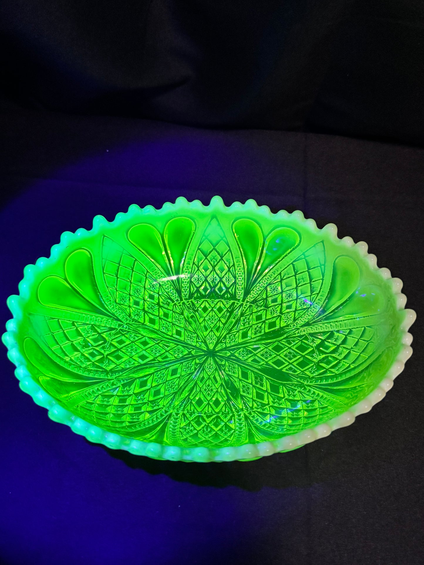 Uranium Glass Davidson Primrose Pearline “William and Mary” Oval Bowl RD 413701