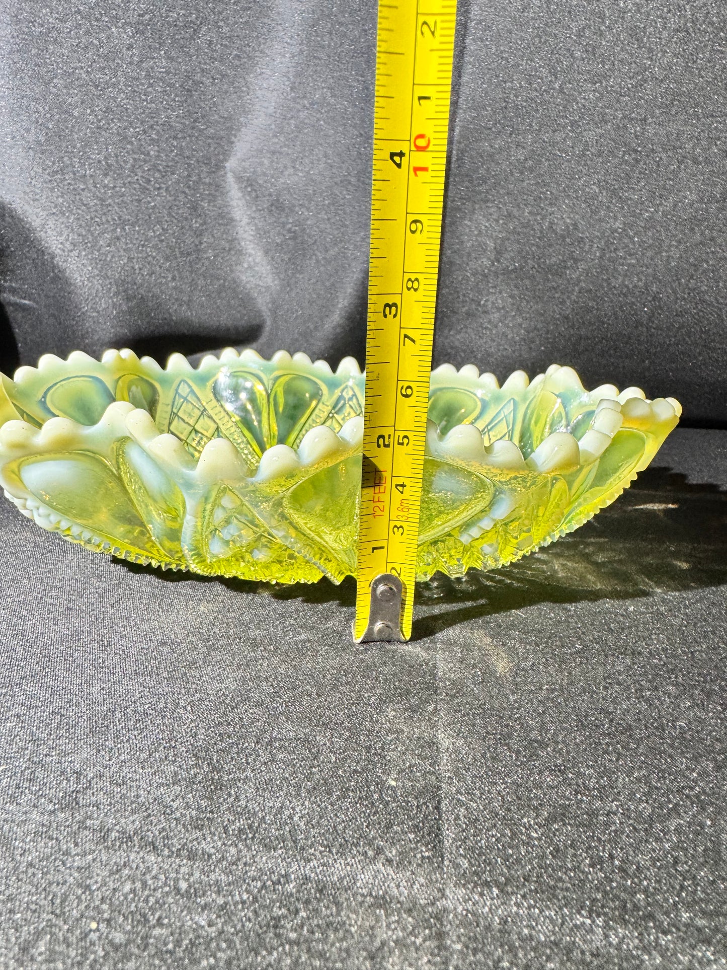 Uranium Glass Davidson Primrose Pearline “William and Mary” Ruffled Oval Bowl RD 413701