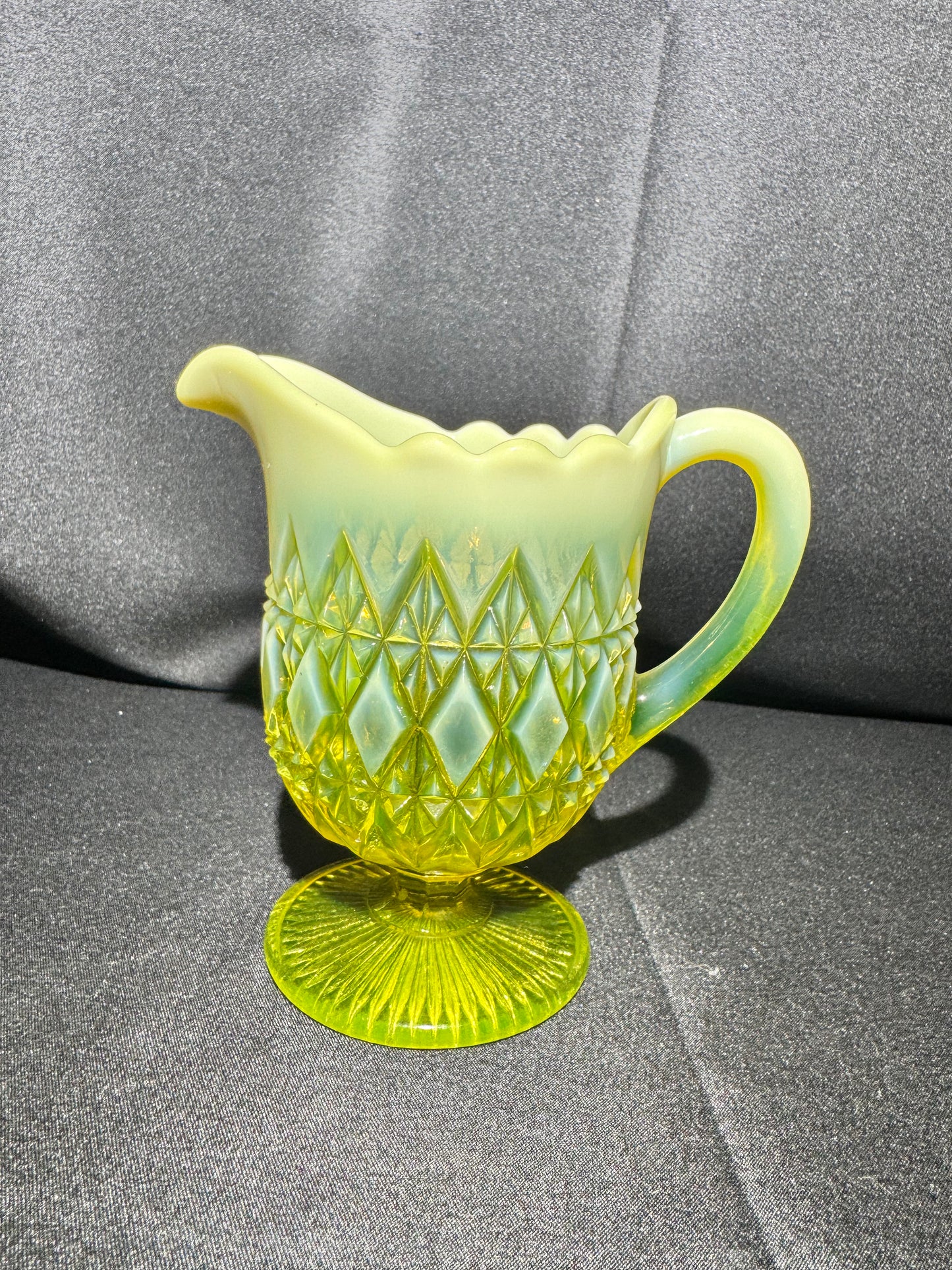 Uranium Glass - Davidson “Prince William” Primrose Pearline Pedestal Creamer RD217752 – 5”
