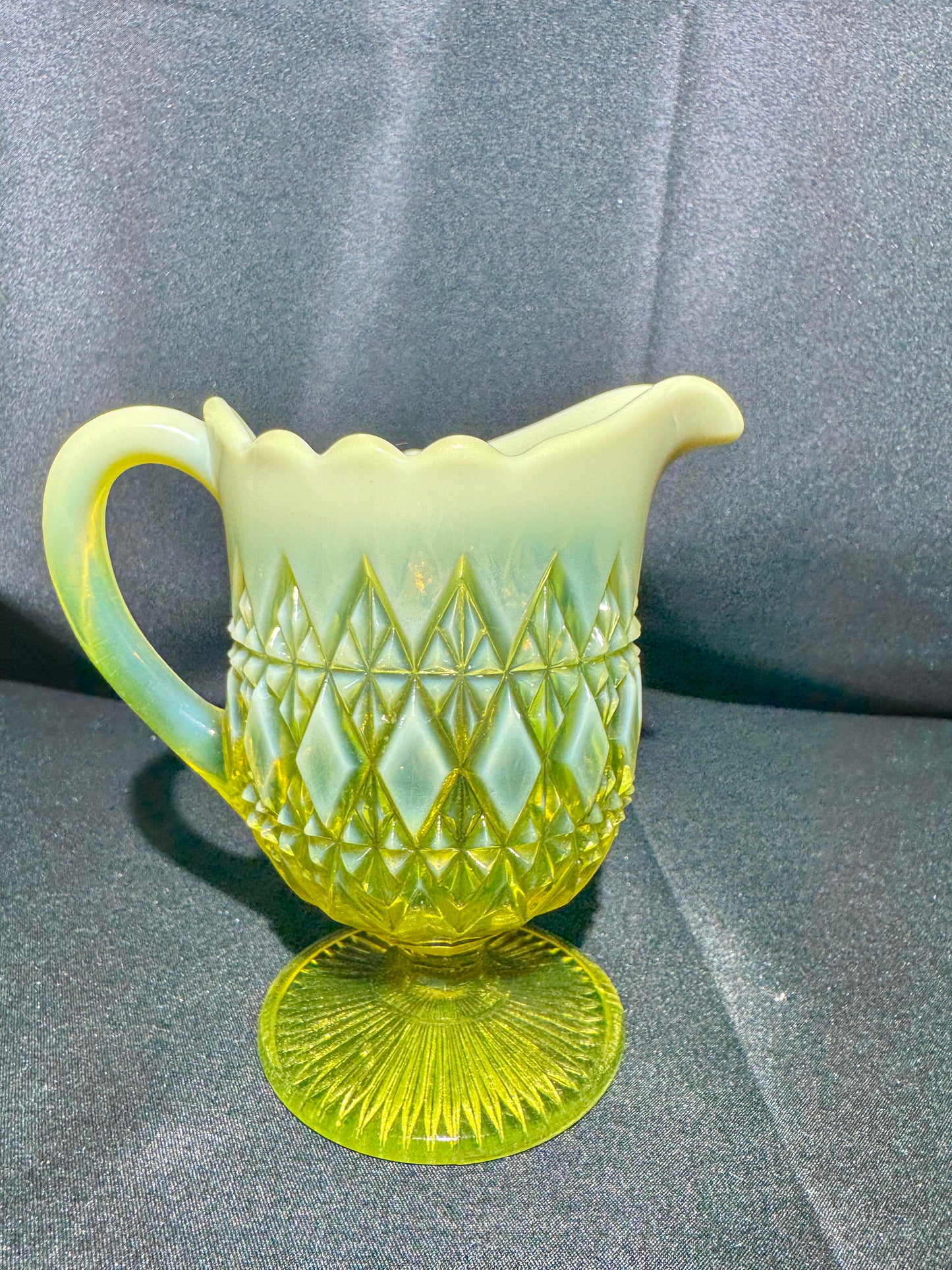Uranium Glass - Davidson “Prince William” Primrose Pearline Pedestal Creamer RD217752 – 5”